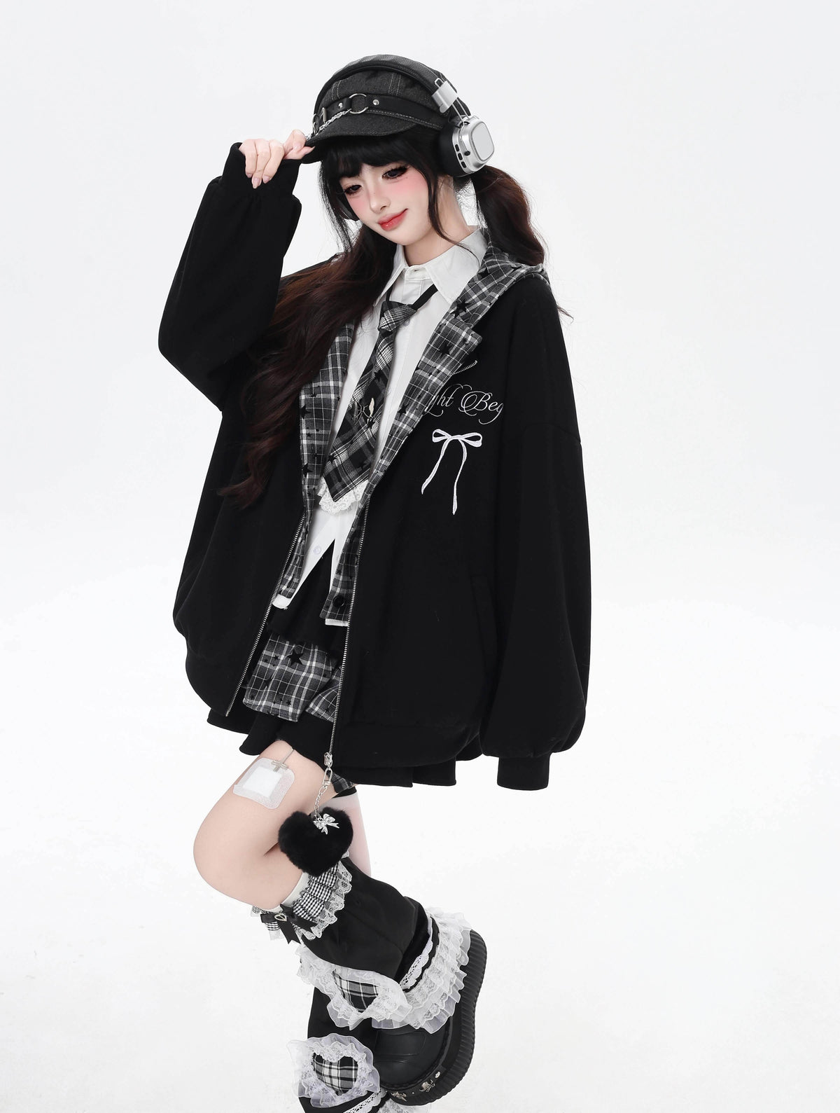 CRAZYGIRL_Plaid_Rabbit_Ear_Embroidered_Hooded_Loose_Women&