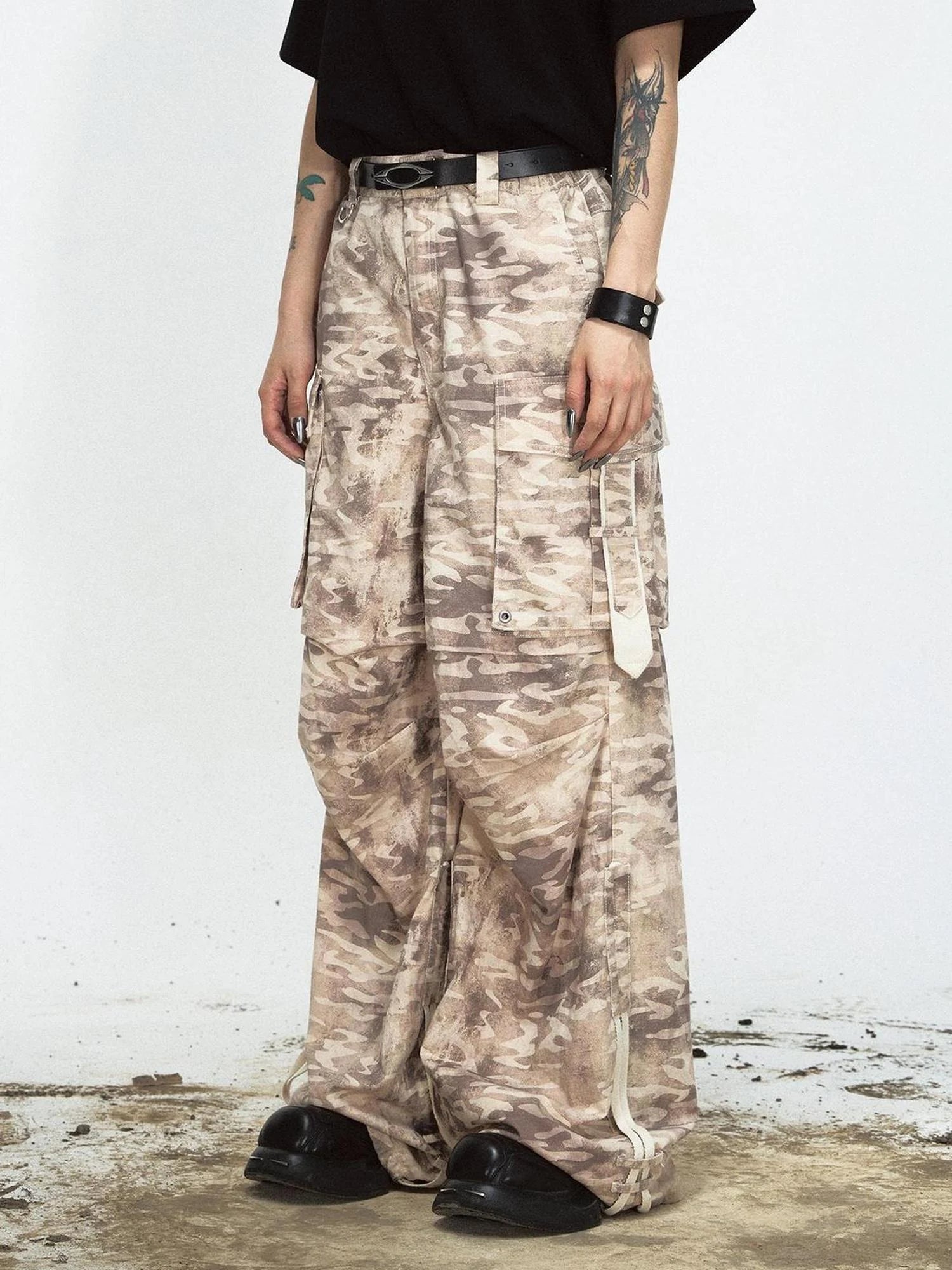 Camouflage Cotton Cargo Pants Loose Fit Drawstring Waist