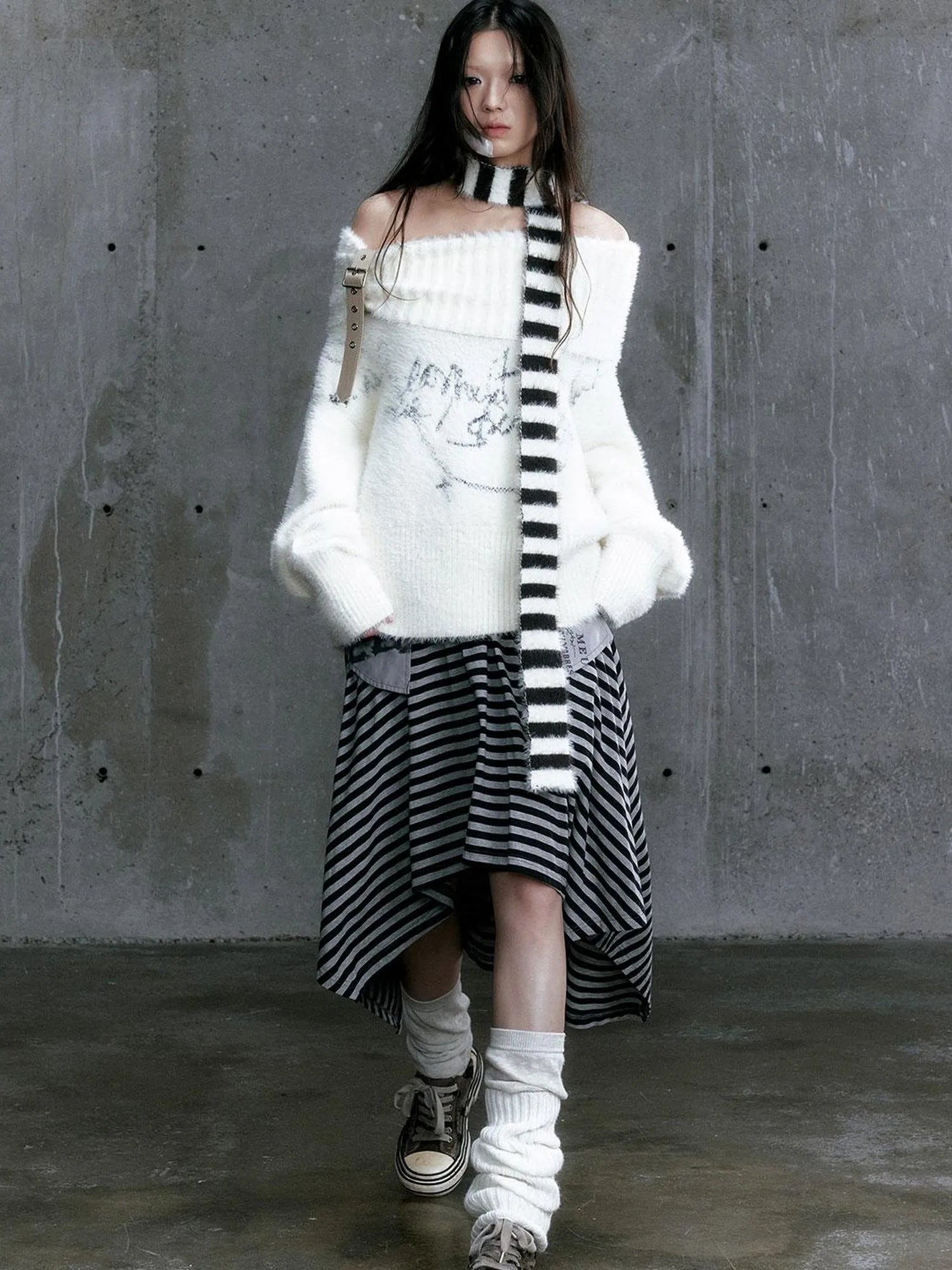 Chain Jacquard Detachable Belt Punk Collar Loose Sweater