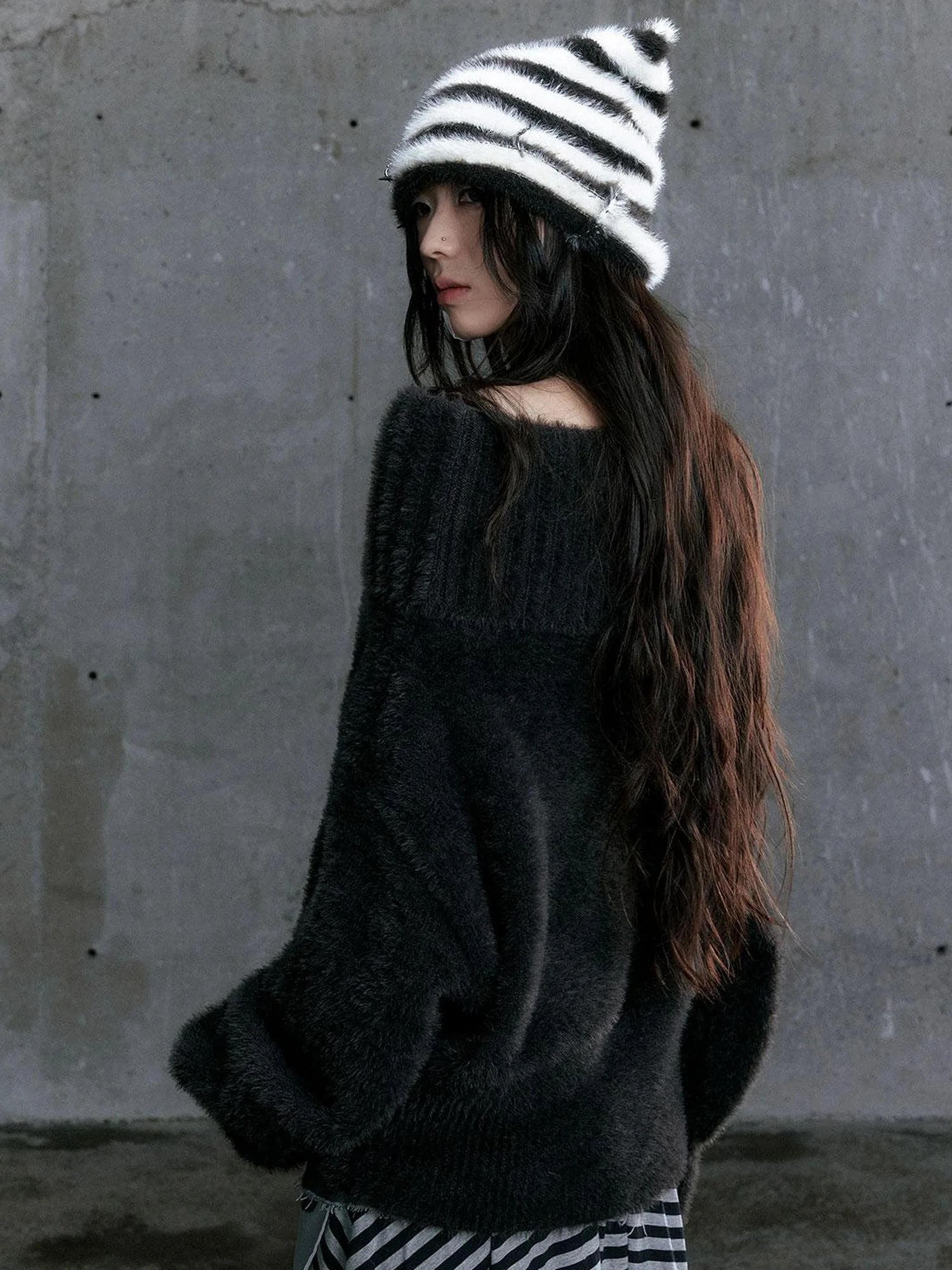 Chain Jacquard Detachable Belt Punk Collar Loose Sweater