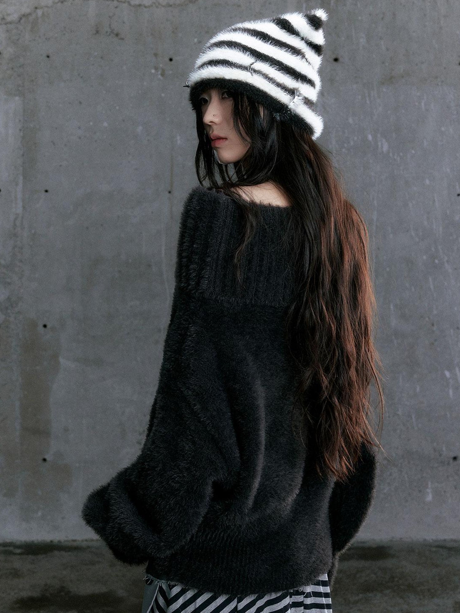 Update Cest Nous Chain Jacquard Detachable Belt Punk Collar Loose Sweater