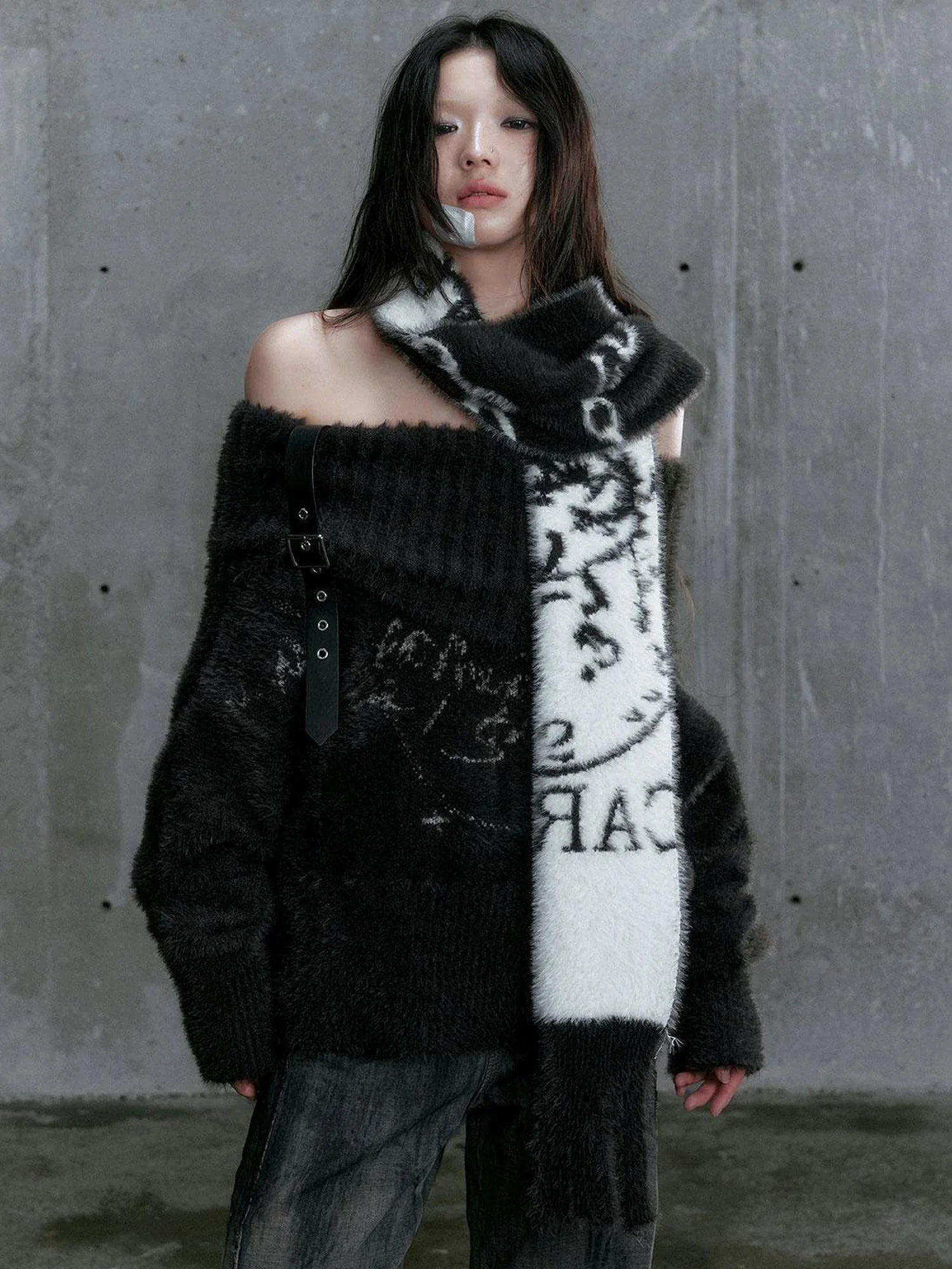 Chain Jacquard Detachable Belt Punk Collar Loose Sweater