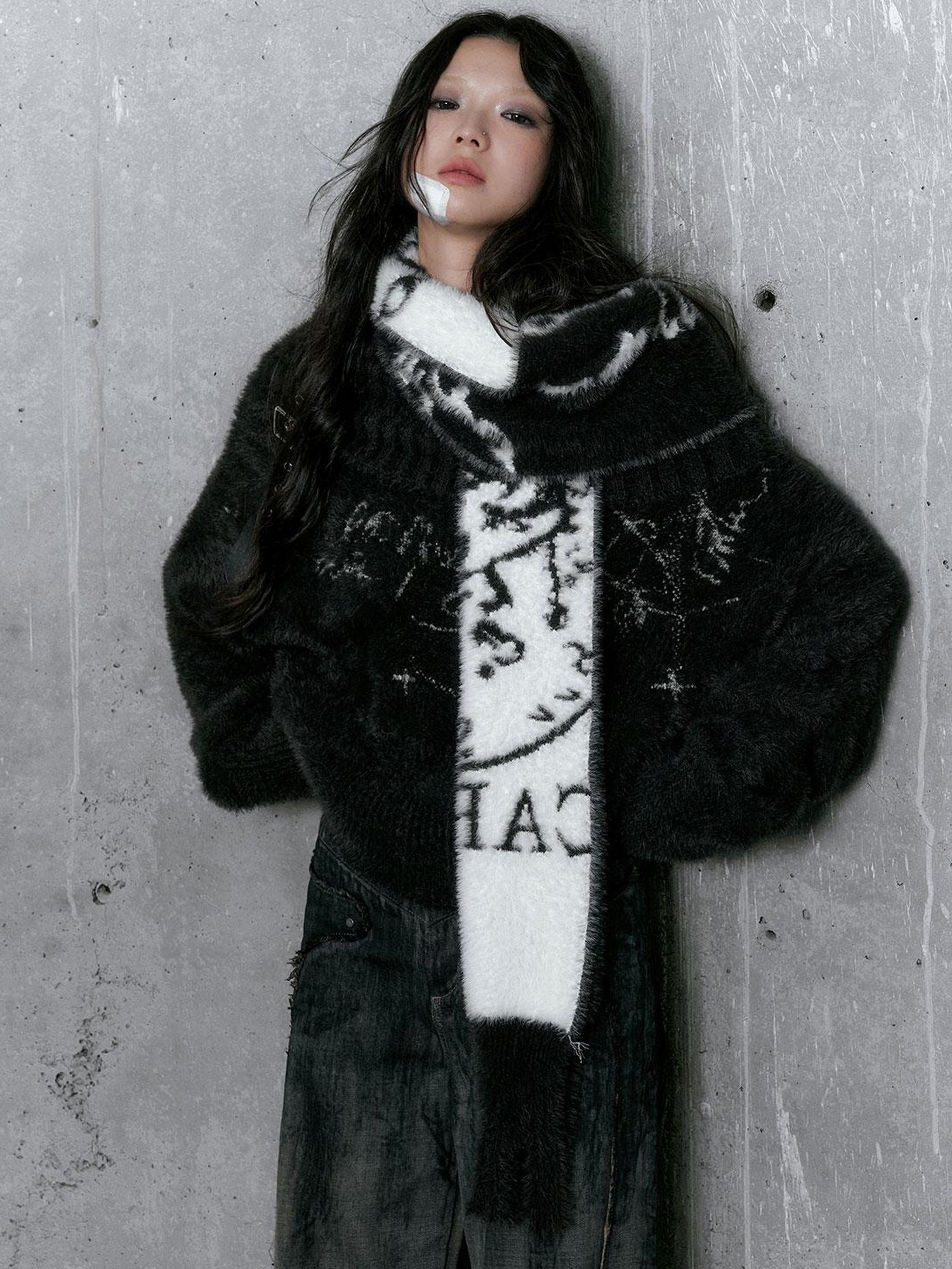 Update Cest Nous Chain Jacquard Detachable Belt Punk Collar Loose Sweater