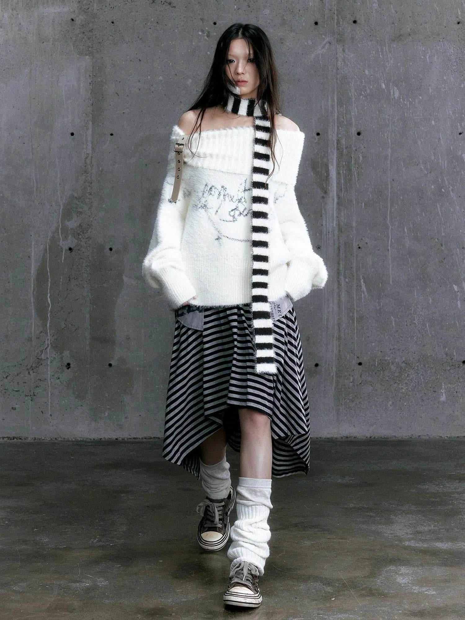 Chain Jacquard Detachable Belt Punk Collar Loose Sweater