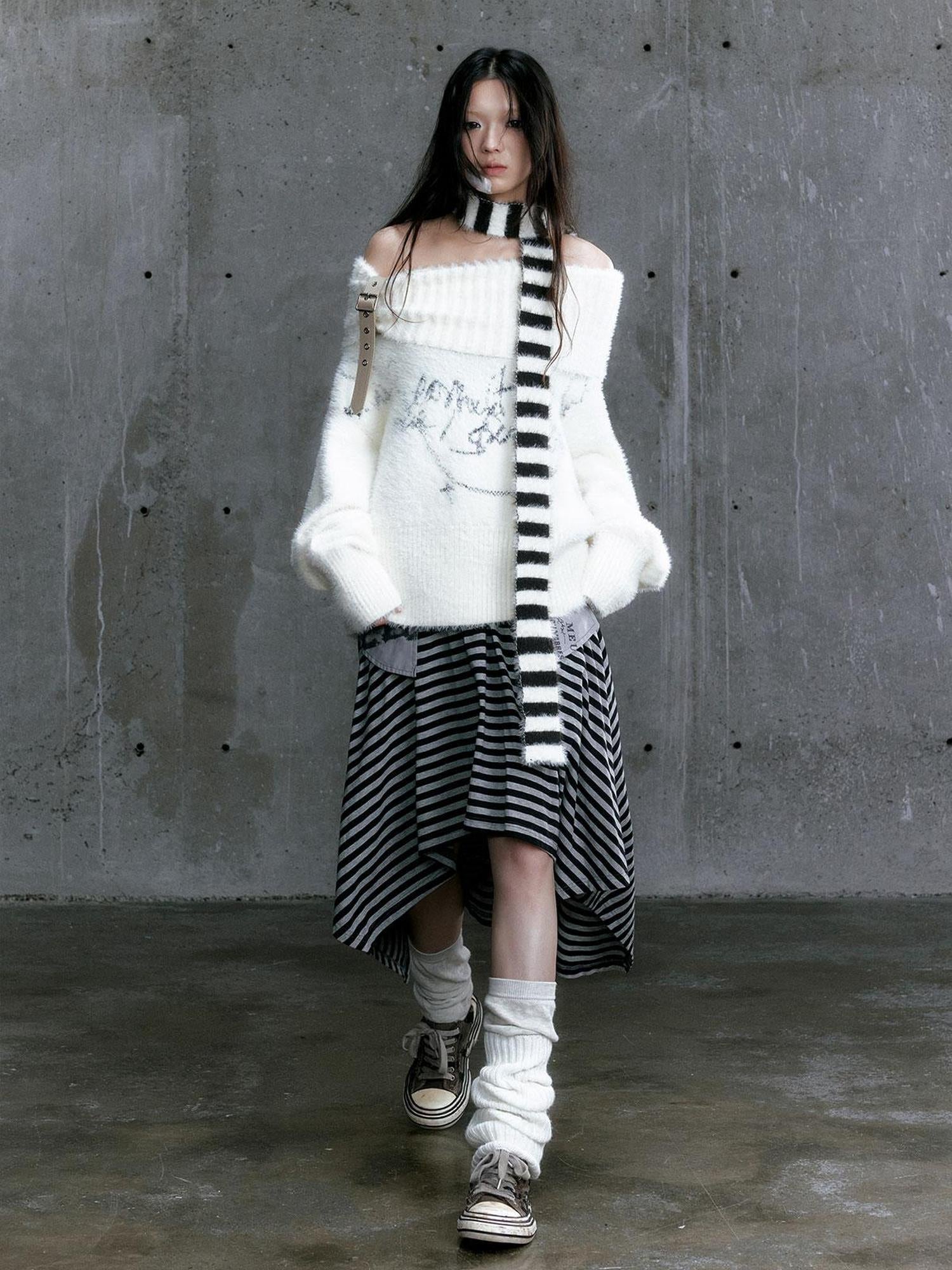 Update Cest Nous Chain Jacquard Detachable Belt Punk Collar Loose Sweater