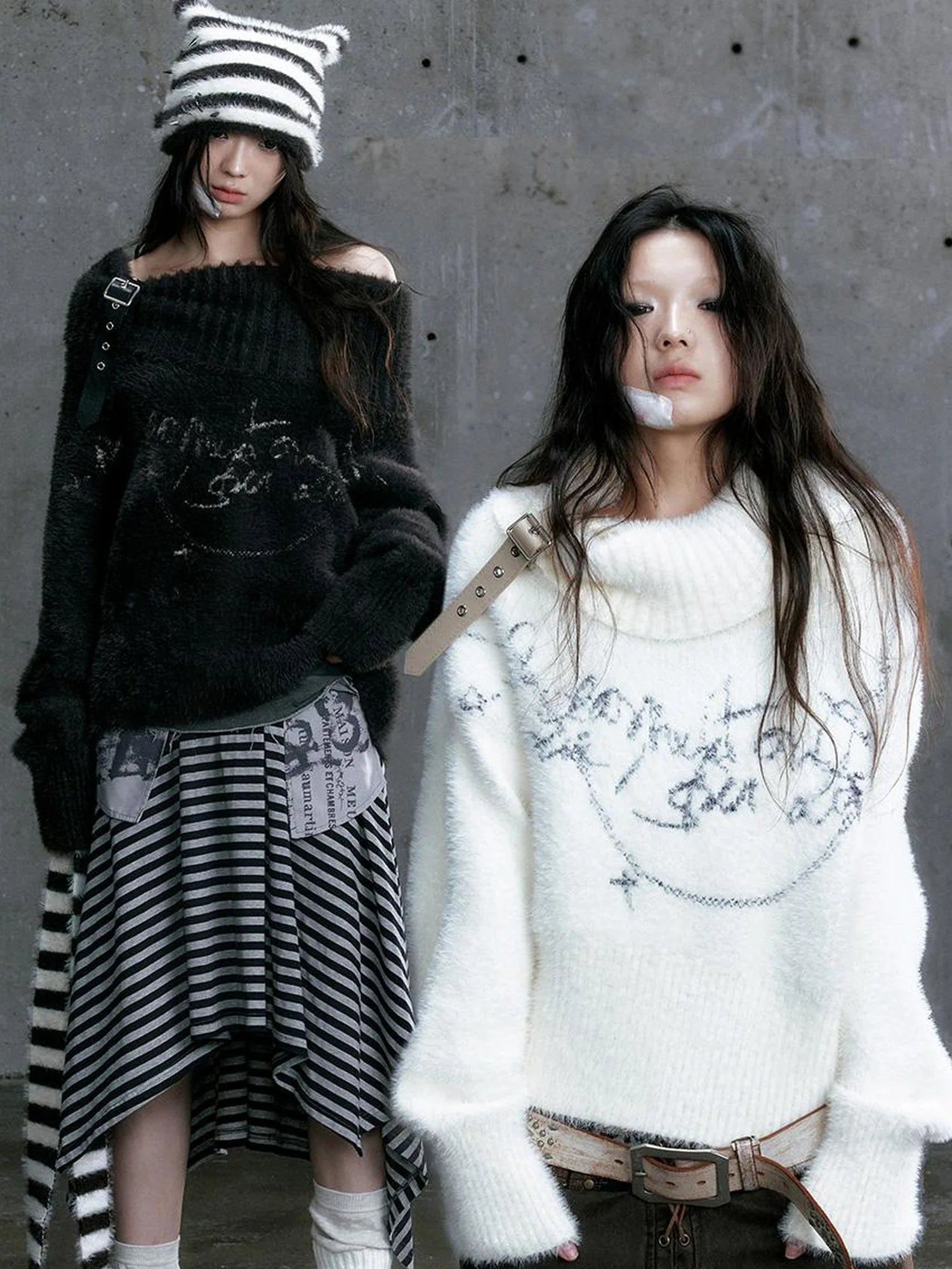 Chain Jacquard Detachable Belt Punk Collar Loose Sweater