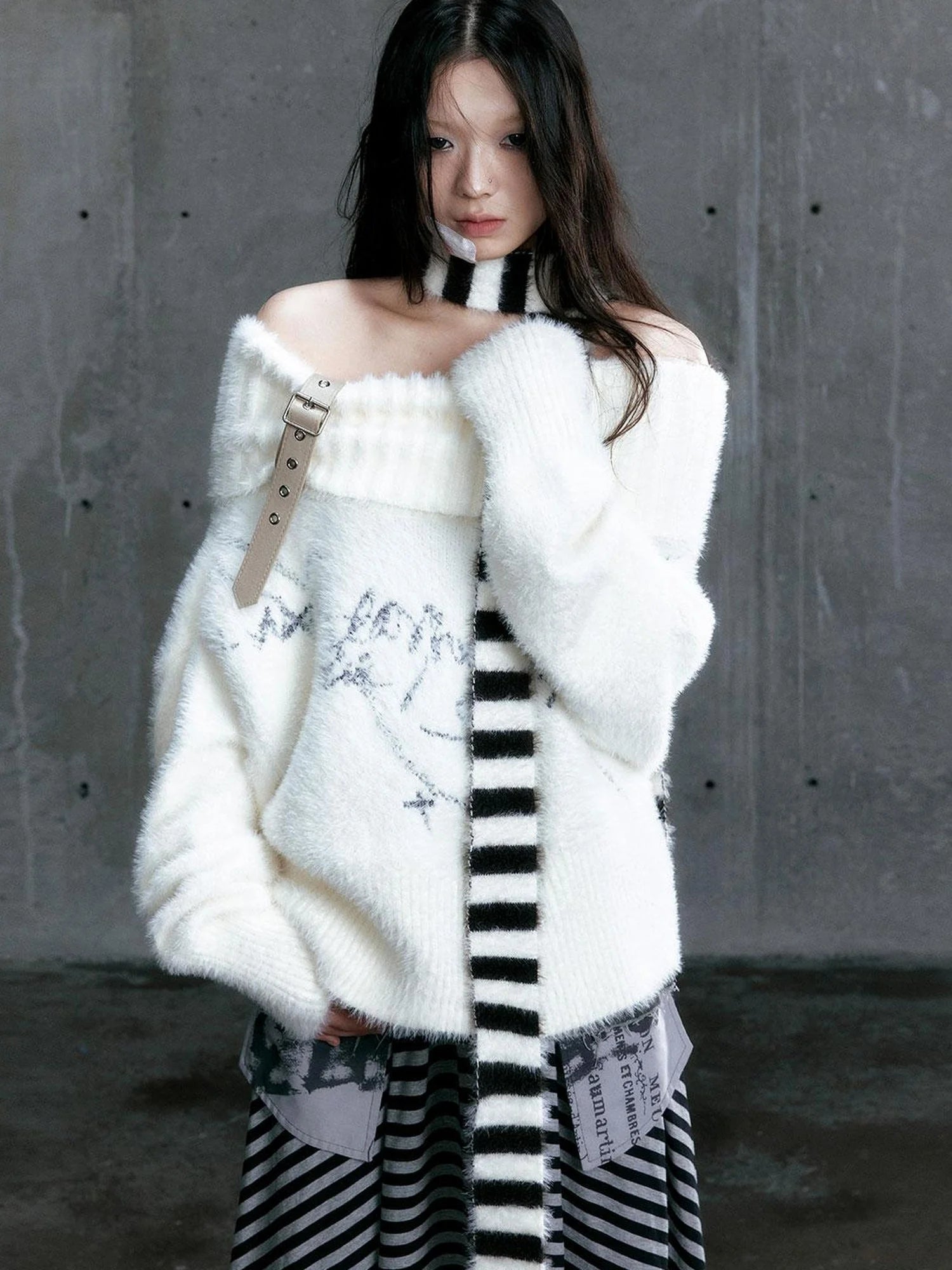 Chain Jacquard Detachable Belt Punk Collar Loose Sweater