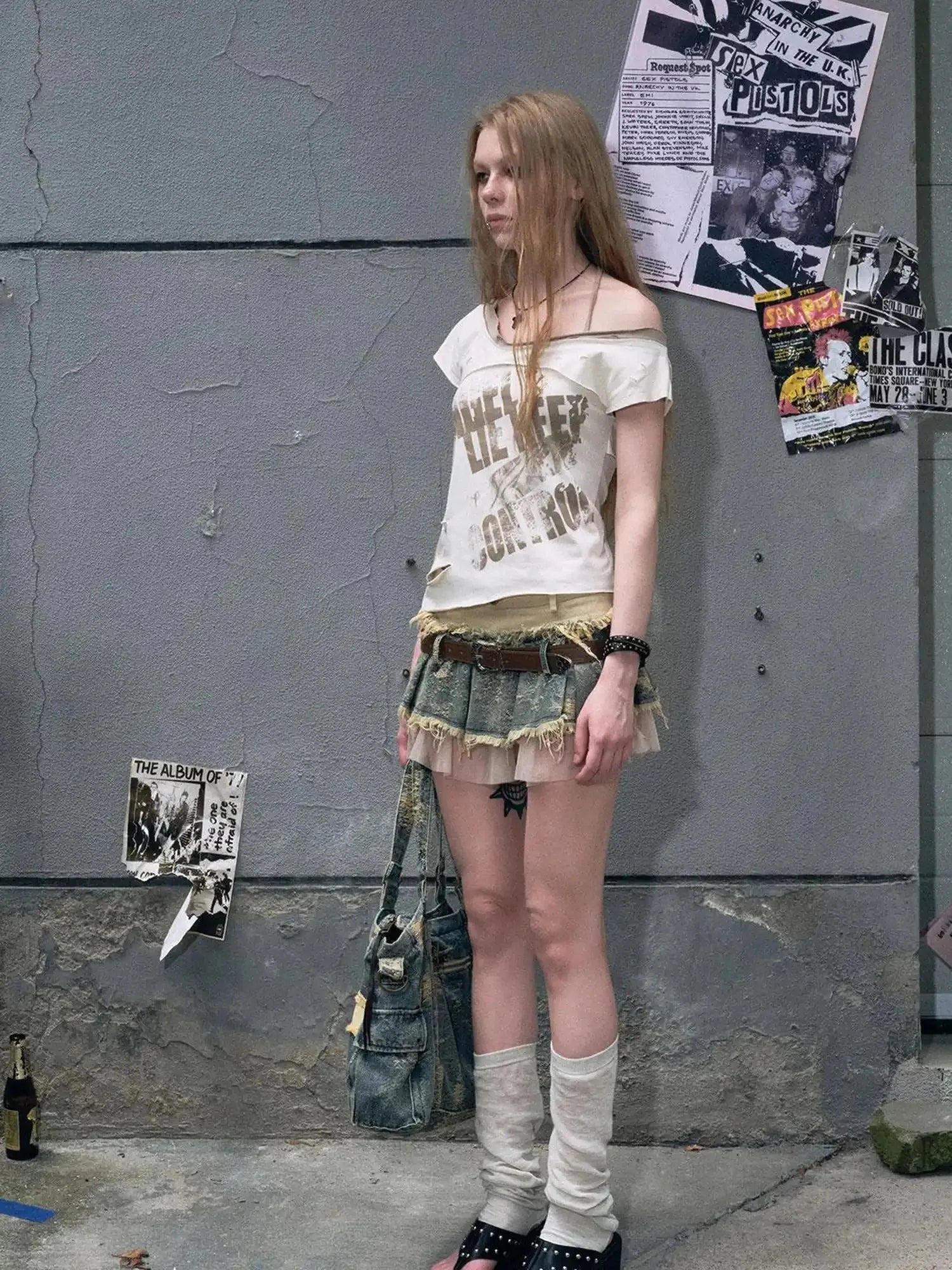 Crooked Club Graffiti Tee