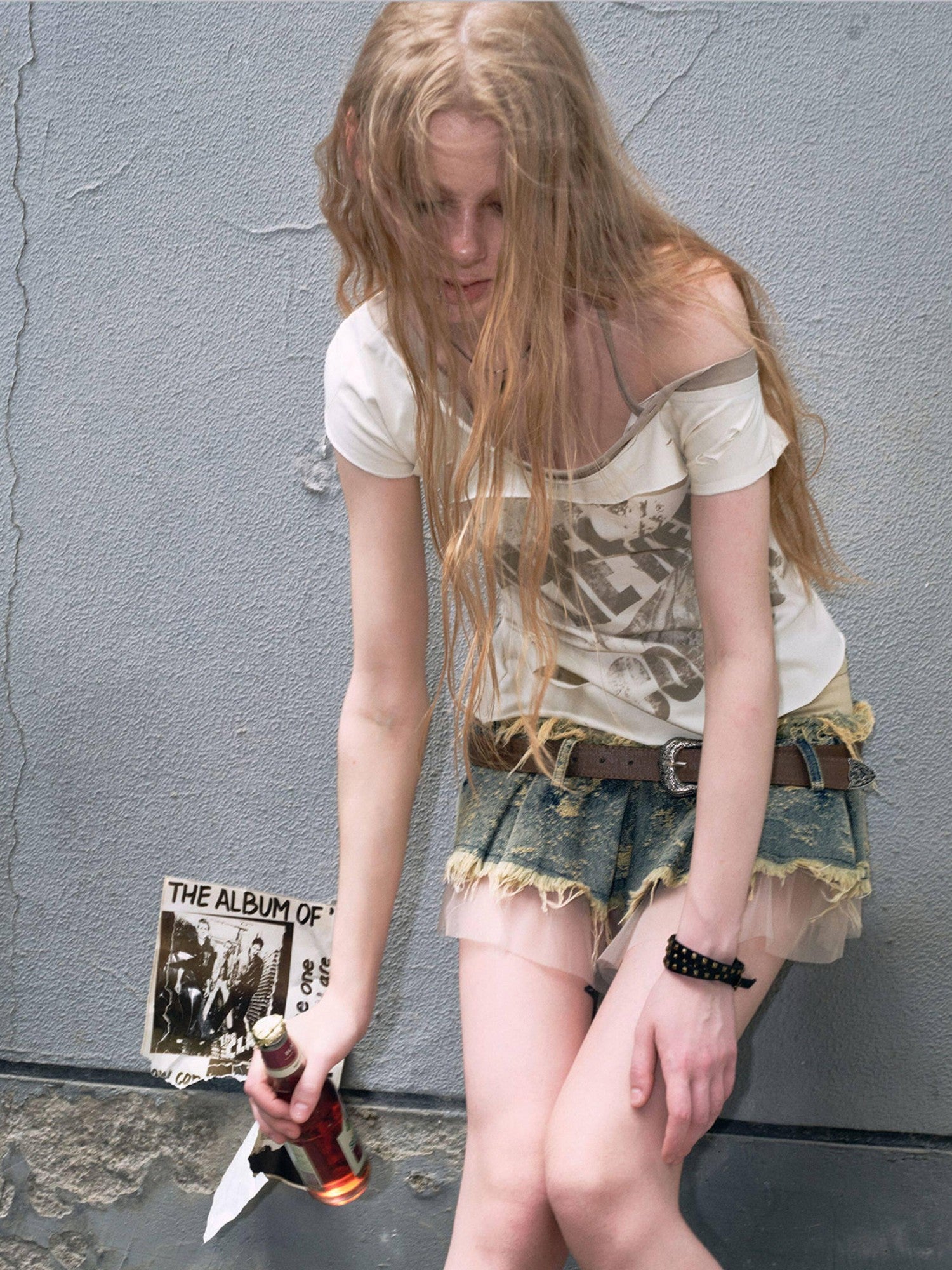 Cest Nous Frayed Asymmetric Graffiti V-neck Women&