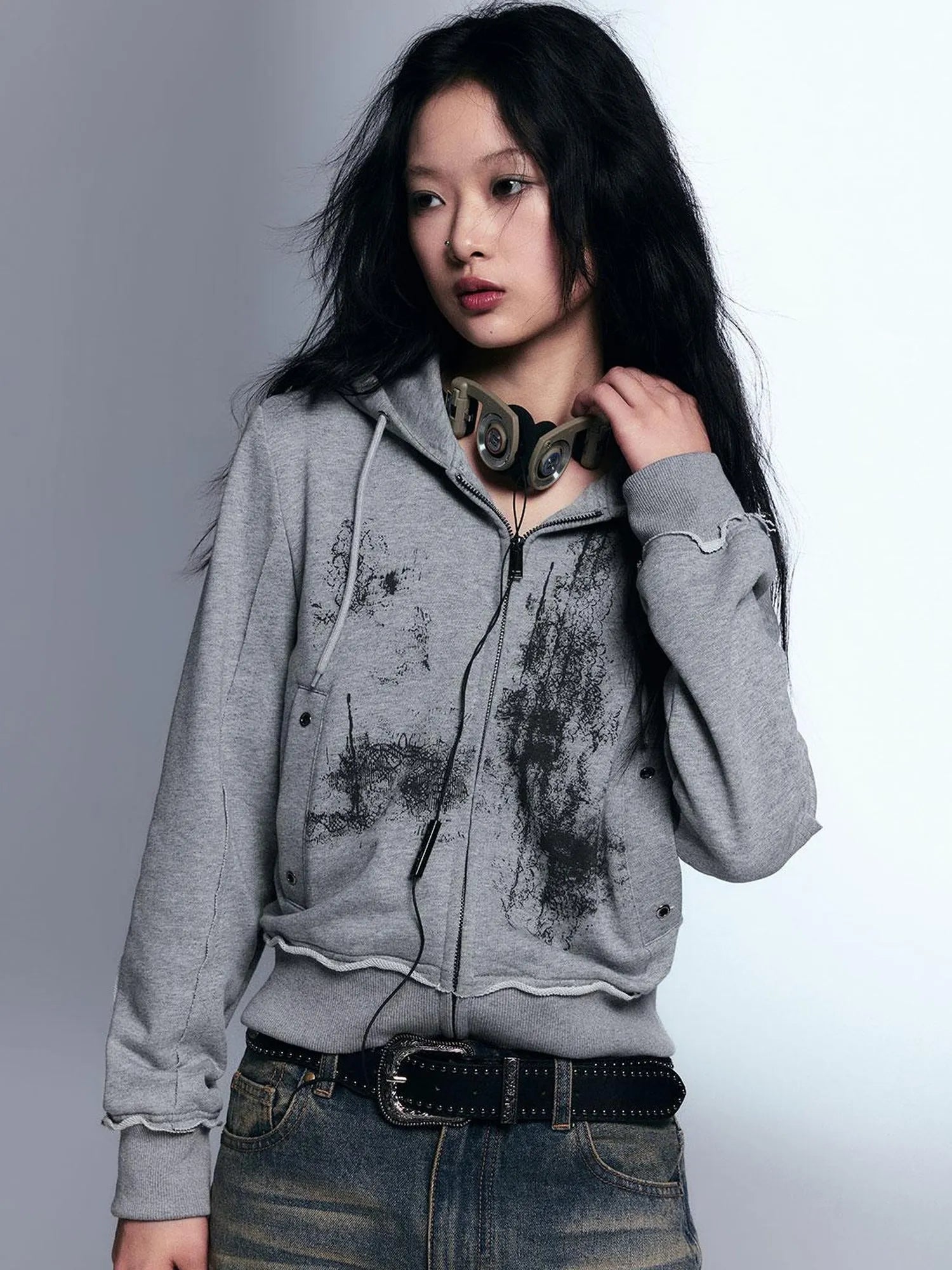 Graffiti Lace Print Knit Hoodie Shorts Set