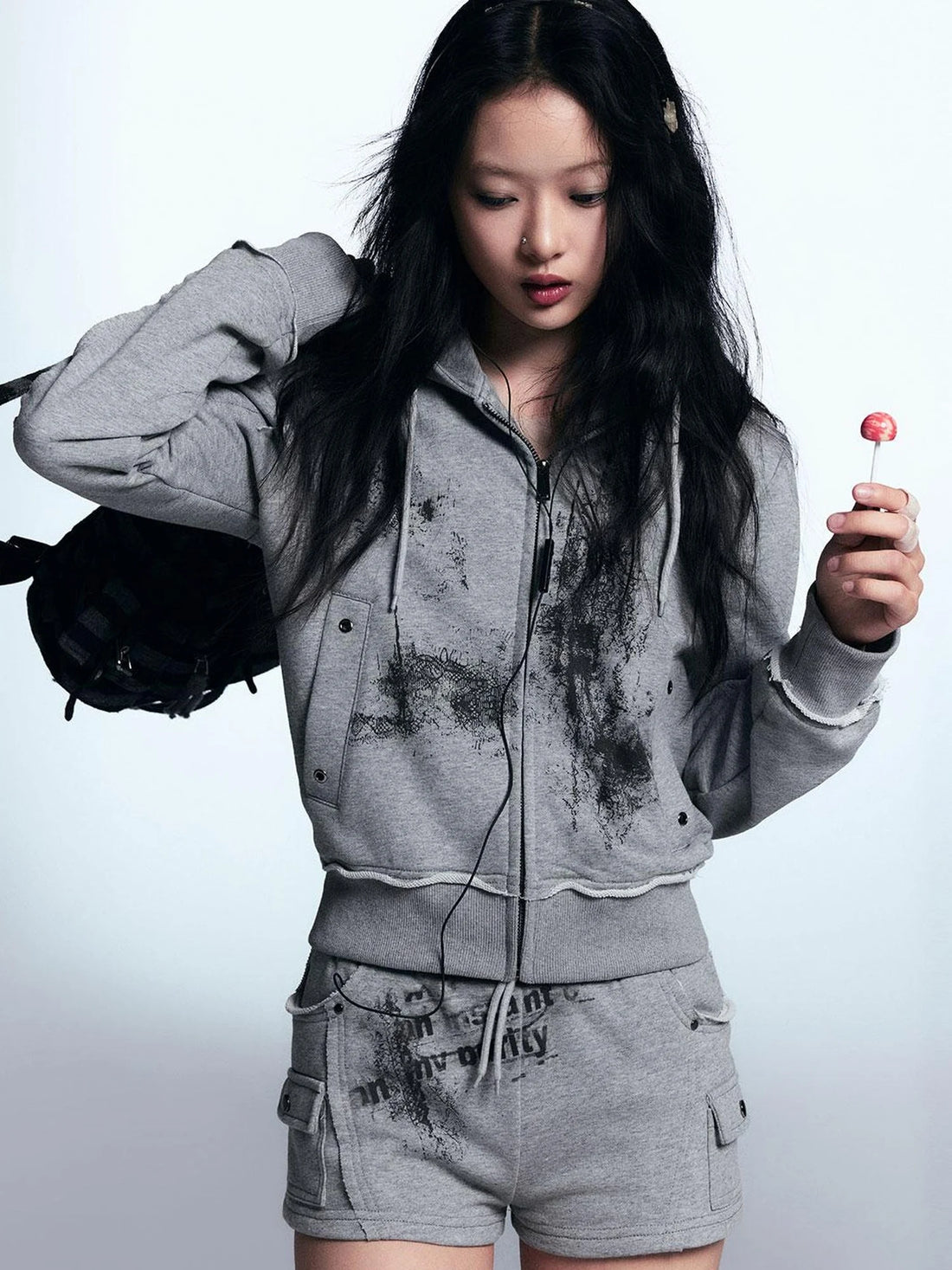 Graffiti Lace Print Knit Hoodie Shorts Set