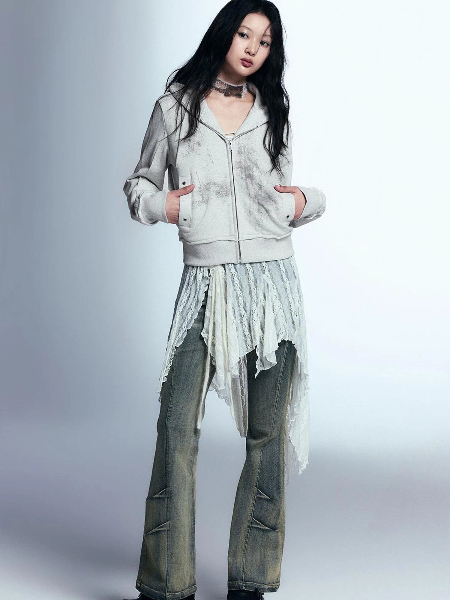 Graffiti Lace Print Knit Hoodie Shorts Set