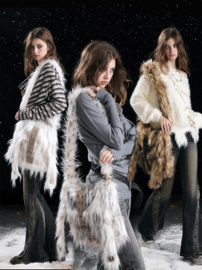 Cest Nous Original Design Minimalist Lock Closure Crossbody For Women Everyday Bag