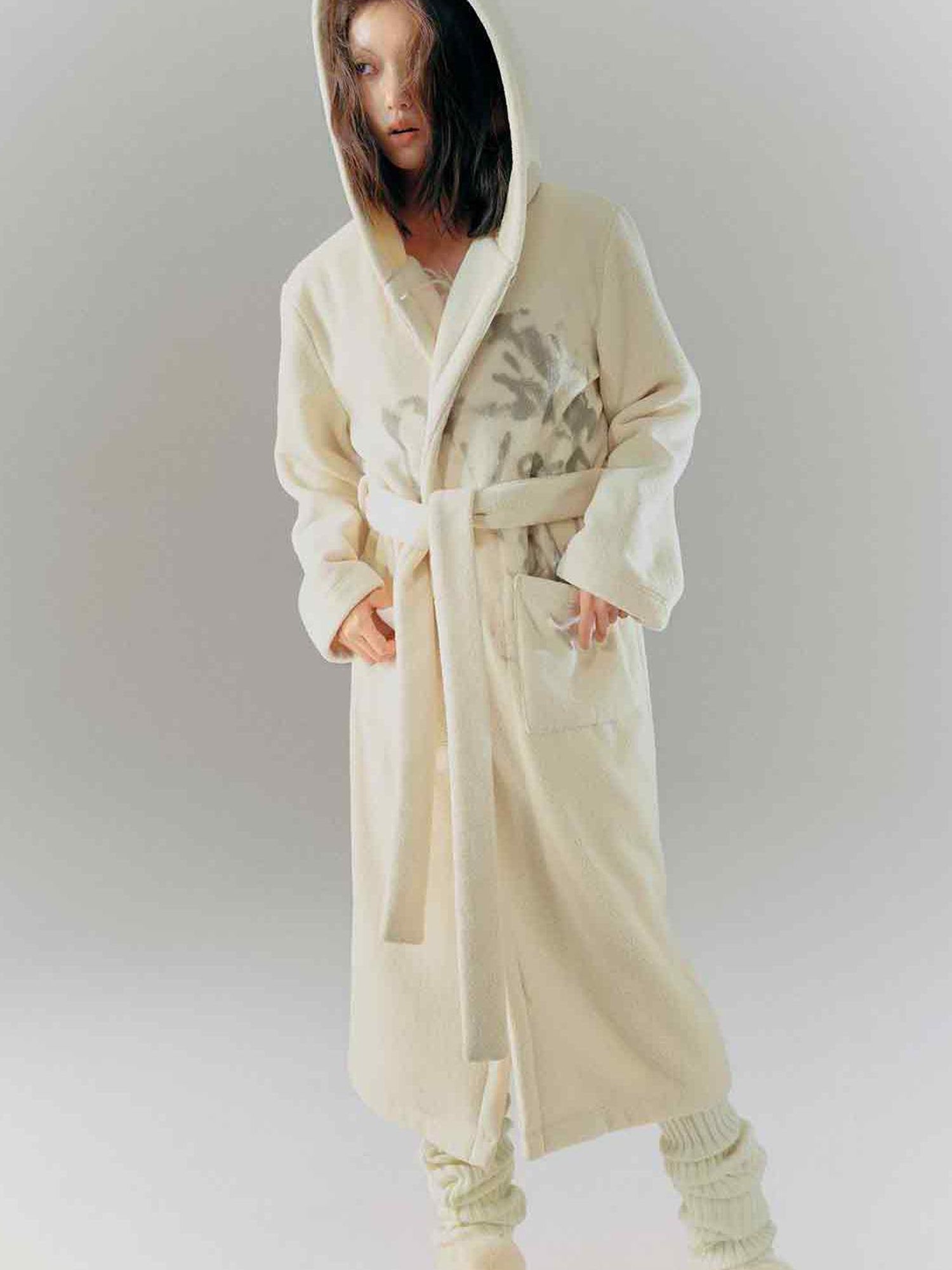 Cest Nous Punk Girl Doodle Print Fleece Hooded Bathrobe