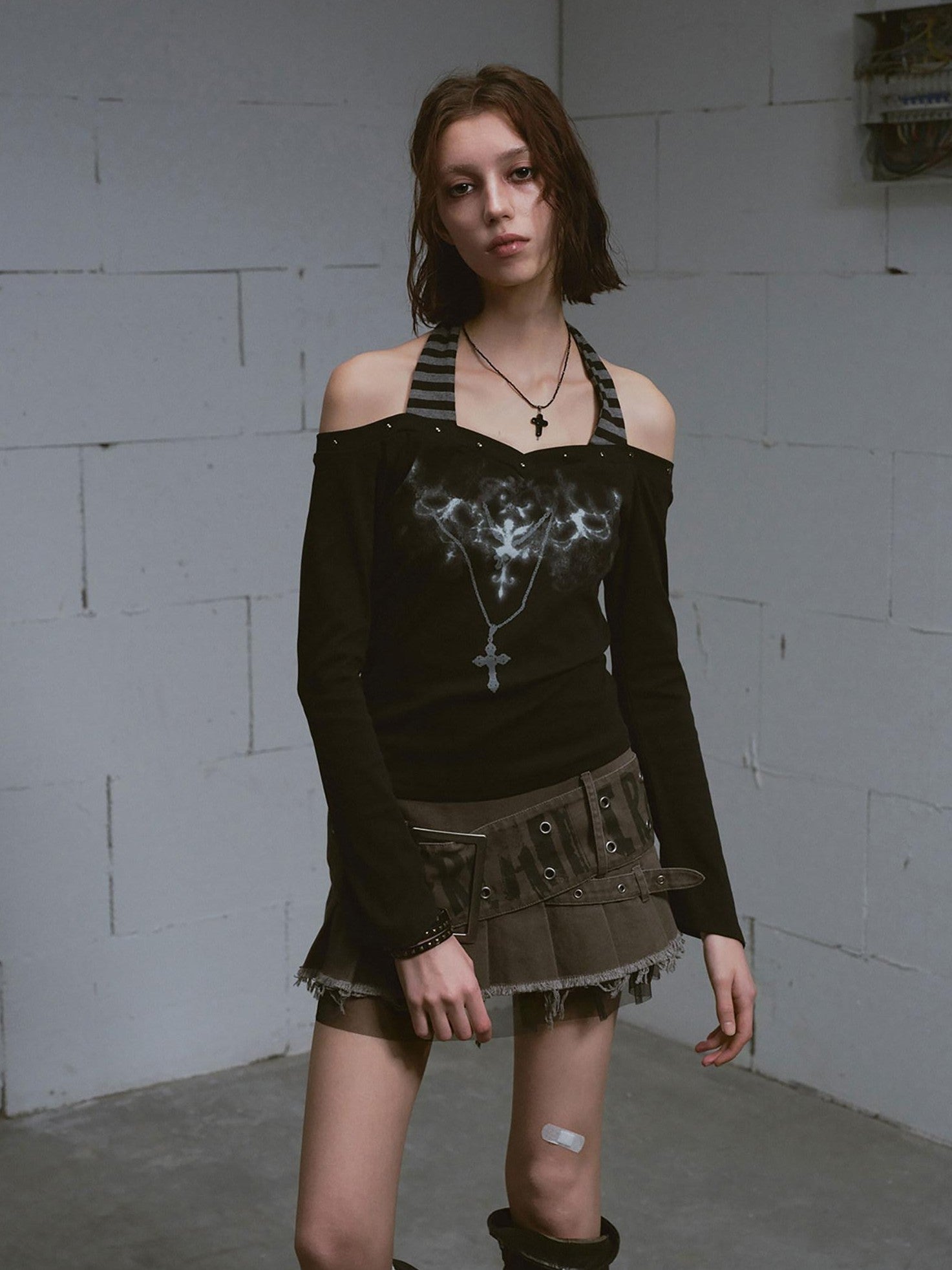 Cest Nous Studded Punk Print Off Shoulder Halter Women&