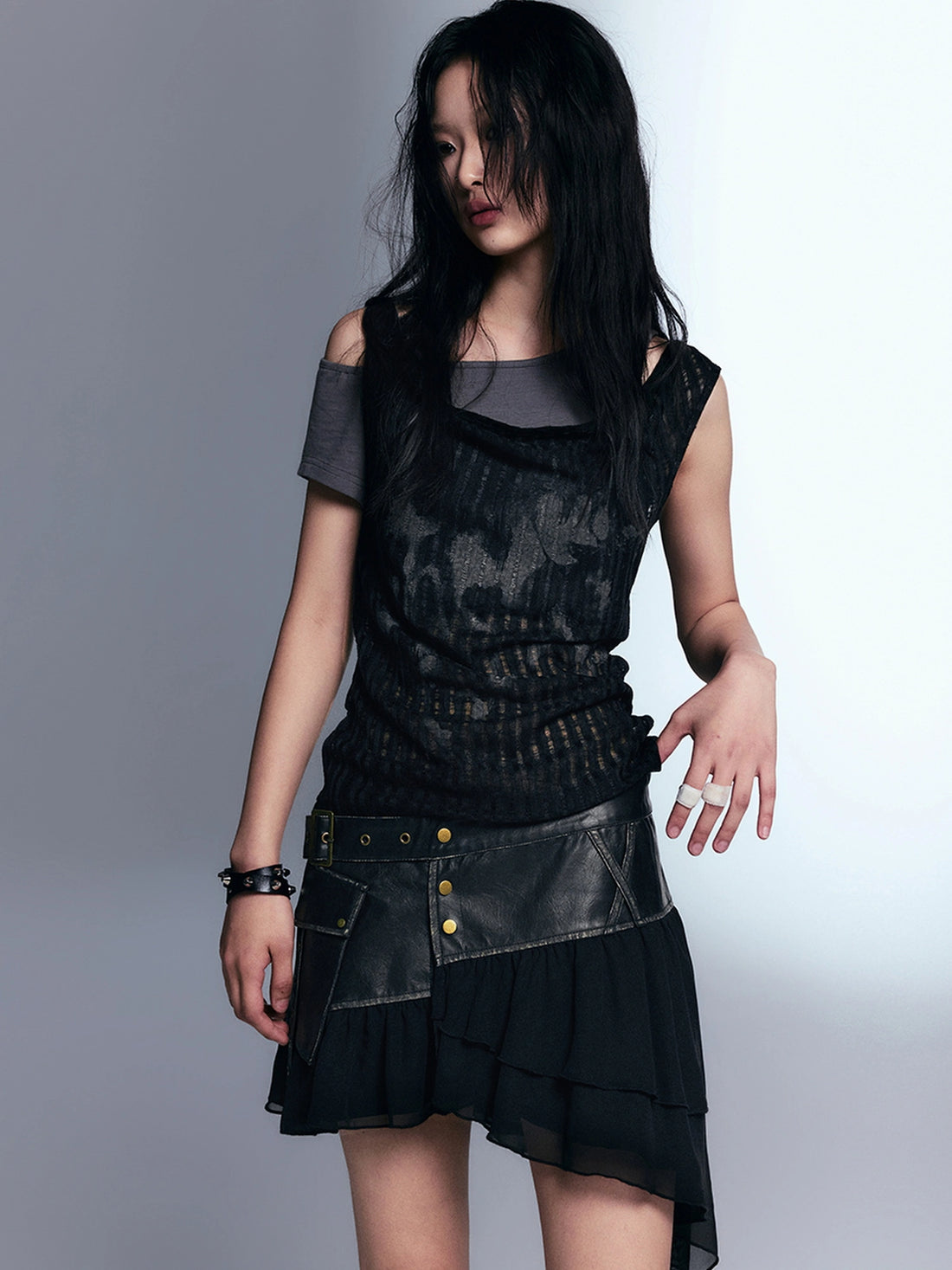 Chinese Clothing Cest Nous Update Punk Graffiti Asymmetric Tee V-neck T-shirt Long Sleeve