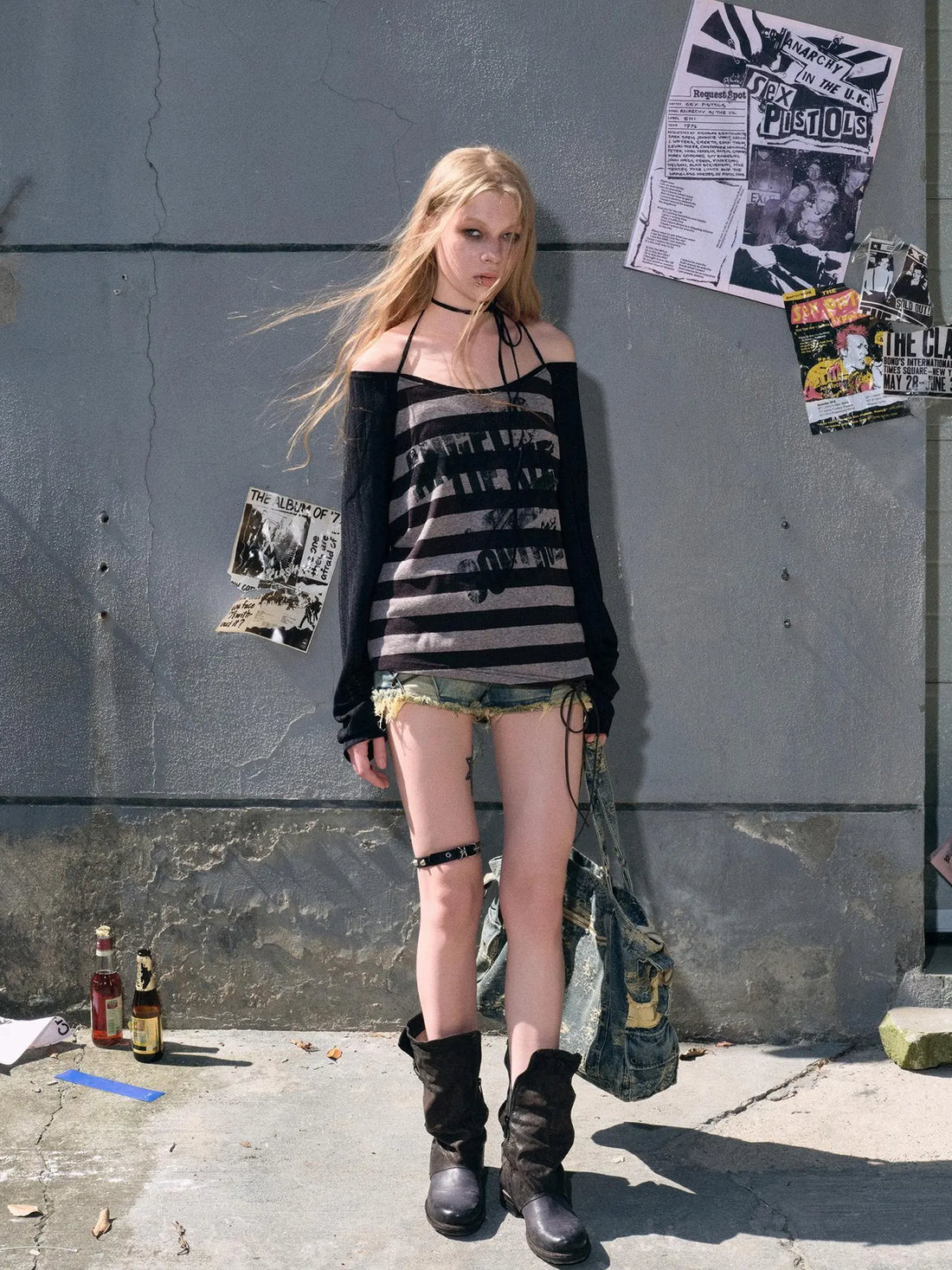Chinese Clothing Cest Nous Update Punk Graffiti Sheer Striped Cover Up V-neck T-shirt Long Sleeve