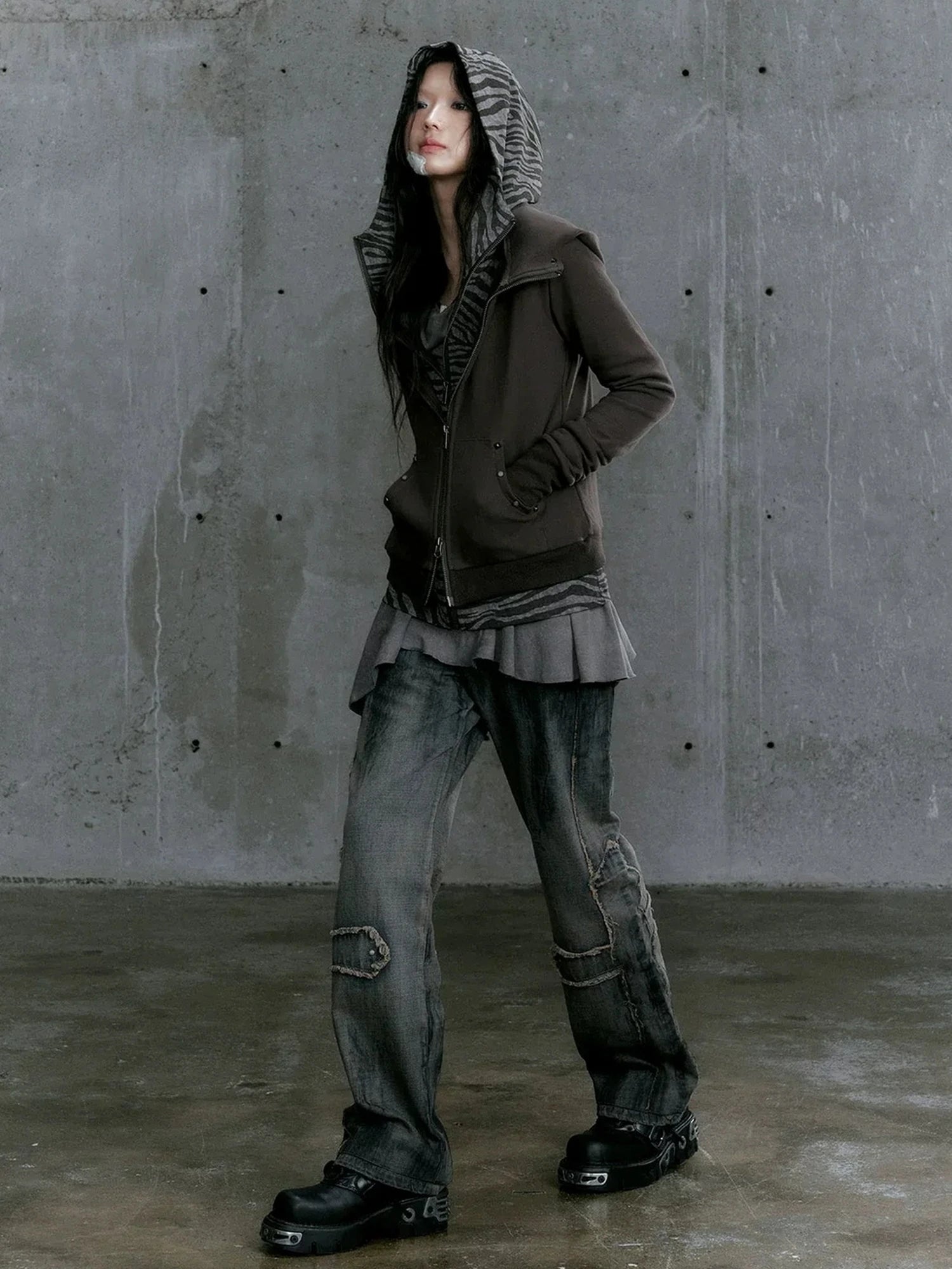 Chinese Clothing Cest Nous Update Vintage Studded Two Tone Zip Hoodie