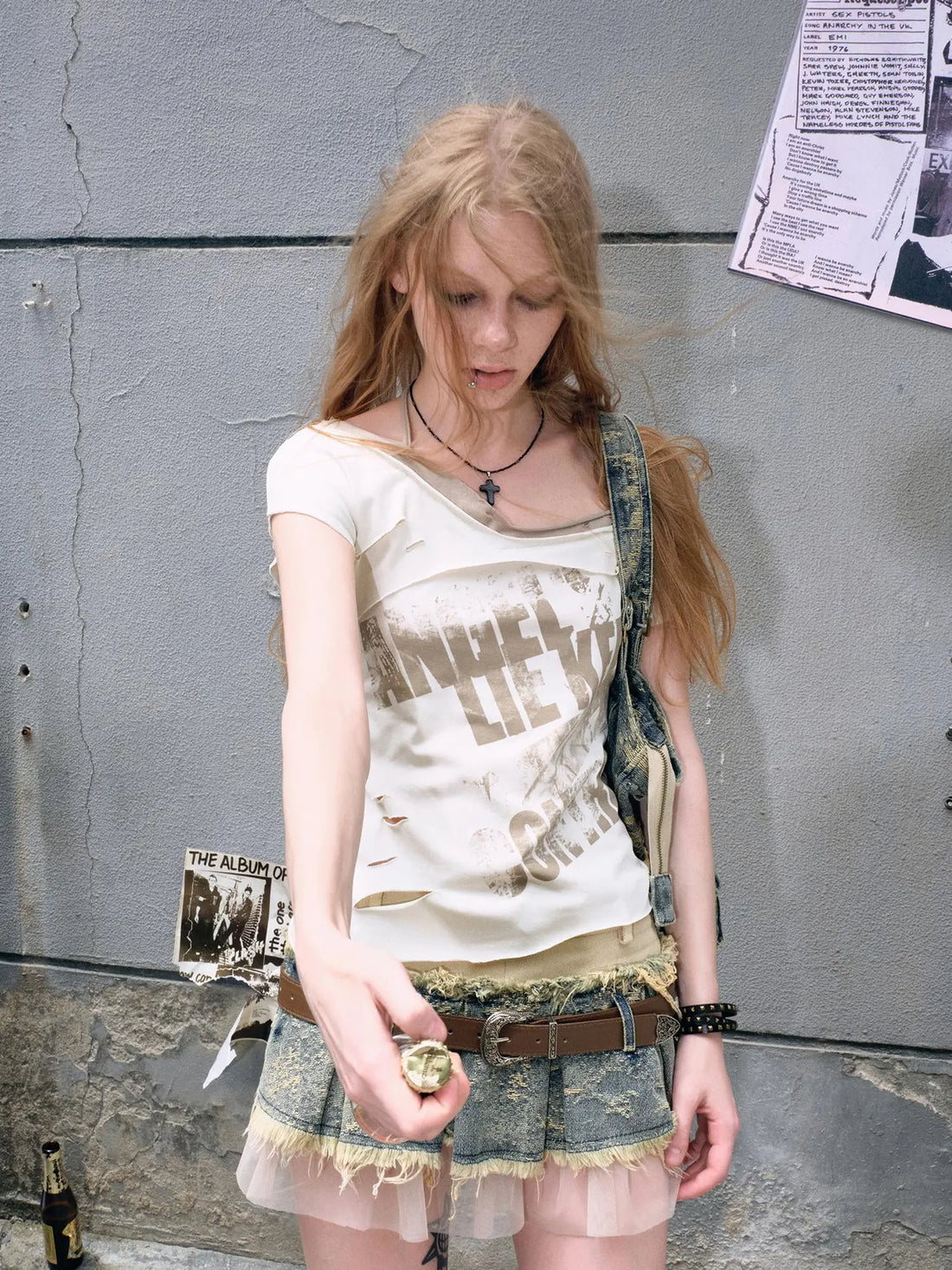 Chinese Clothing Cest Nous Worn Off Graffiti Tee