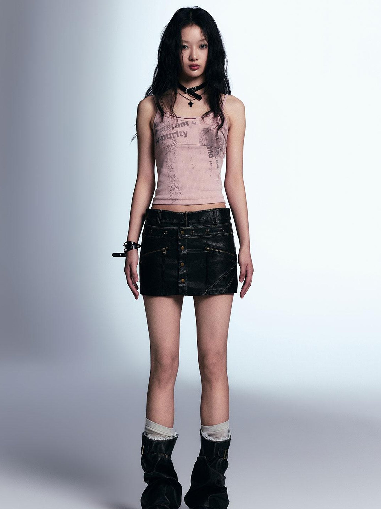 Cest Nous Vintage Distressed A Line Leather Short Skorts