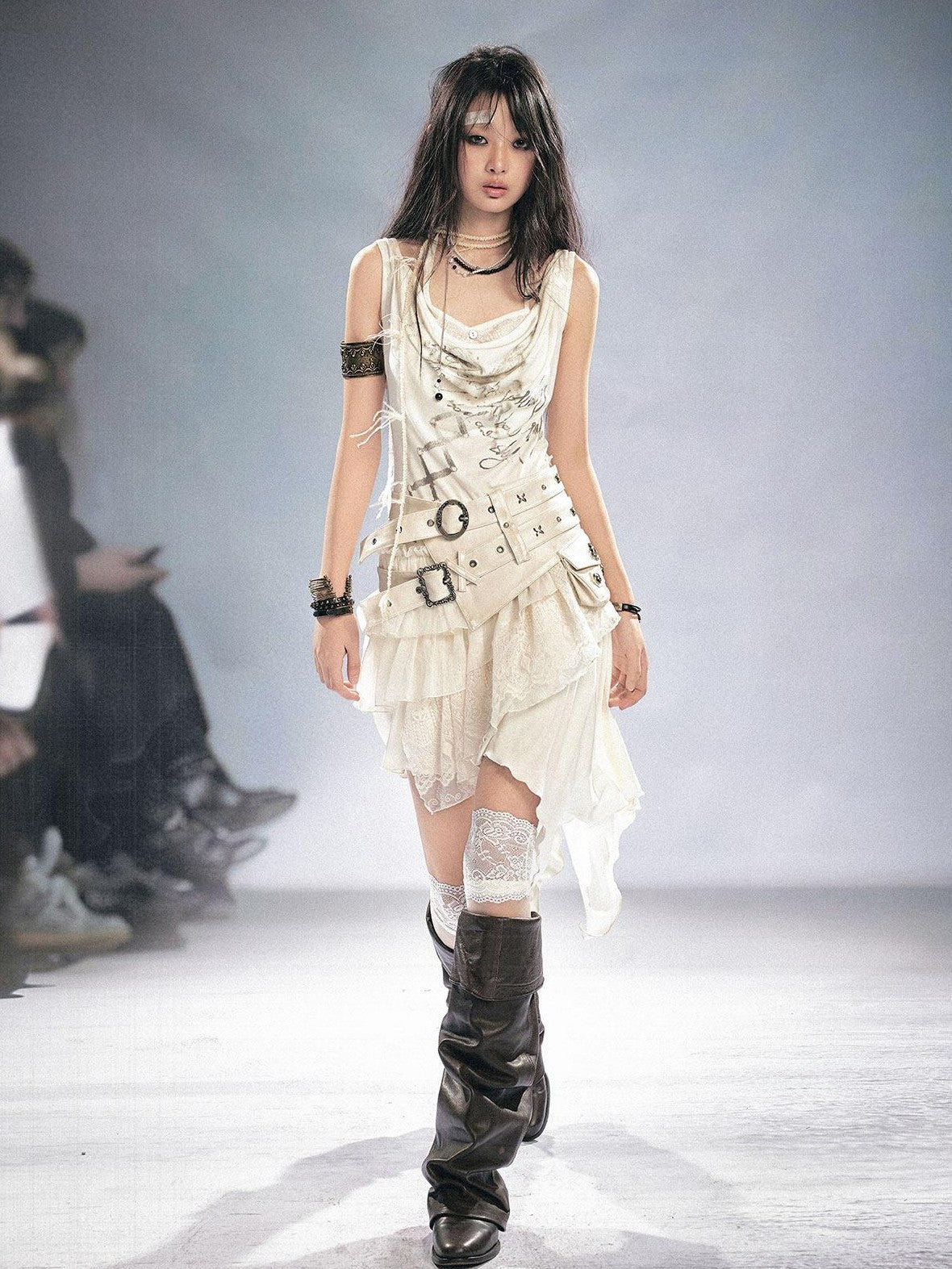 Cest Nous Vintage Metal Filigree Cross Stud Double Waist Women&