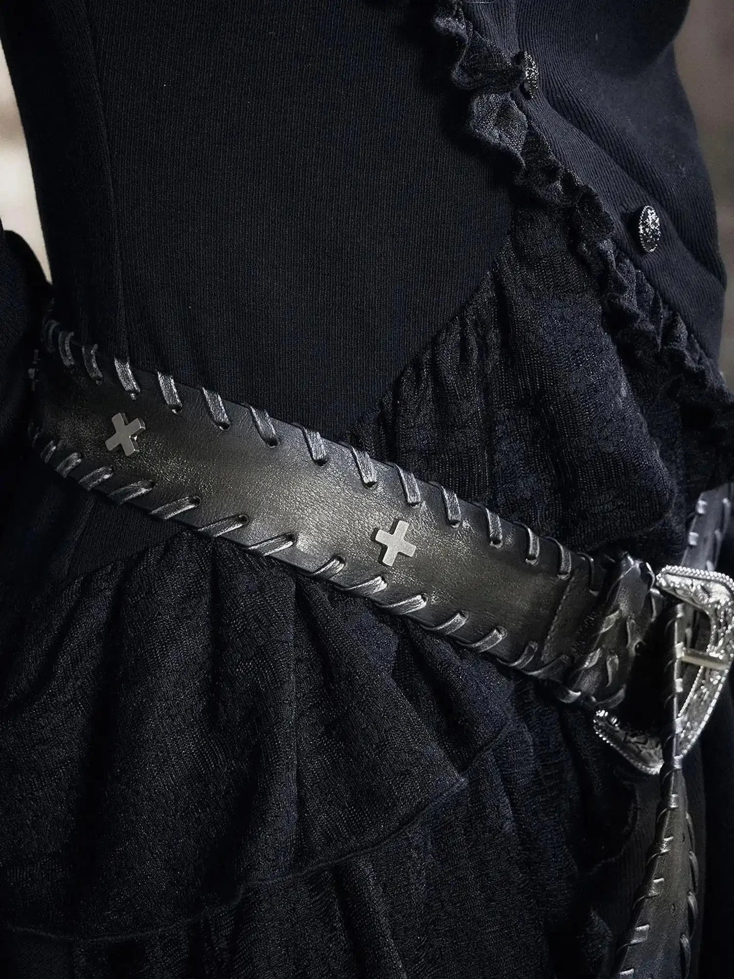 Vintage Rope Woven Distressed Belt With Ornate Buckle