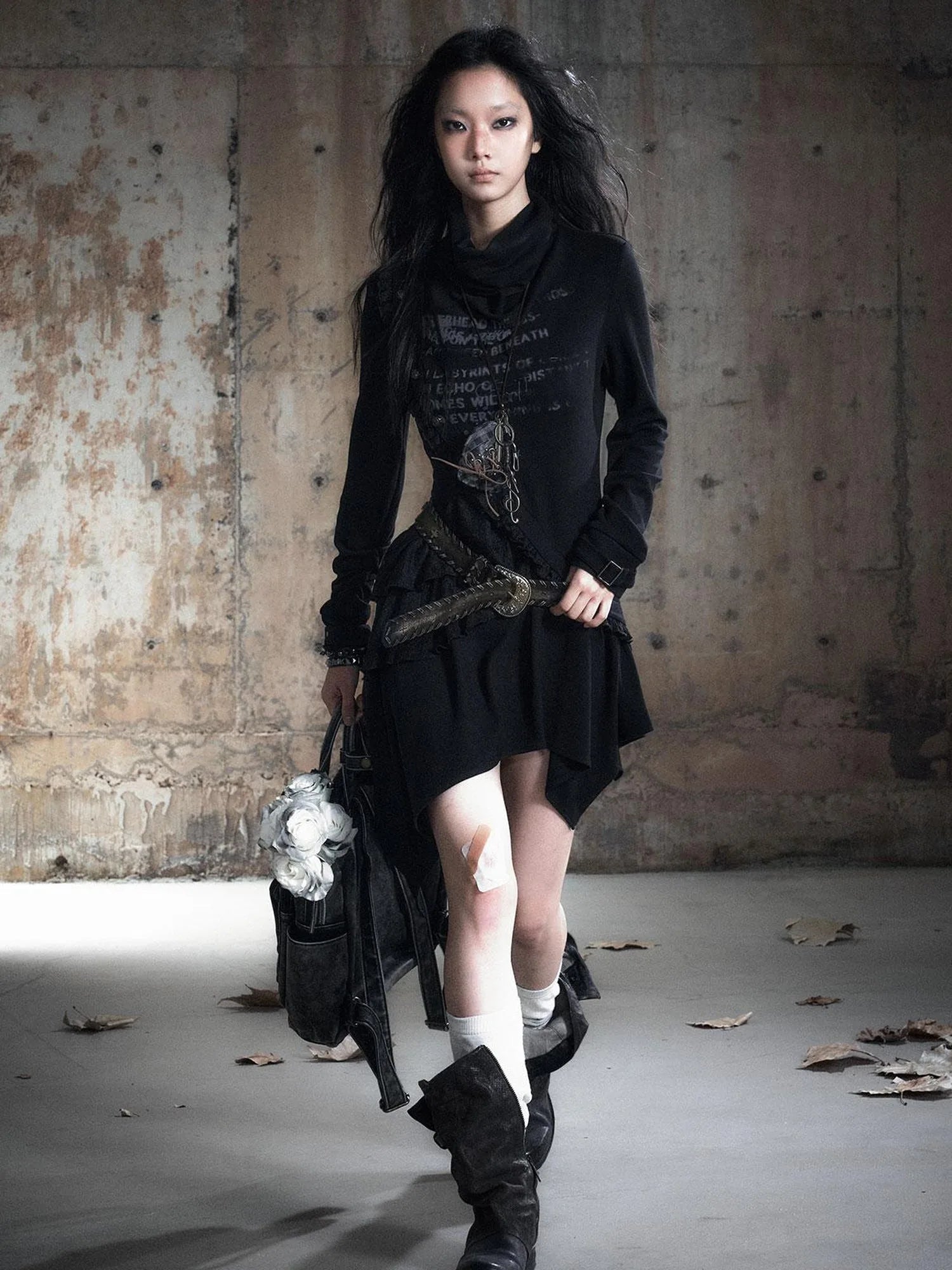 Vintage Rope Woven Distressed Belt With Ornate Buckle