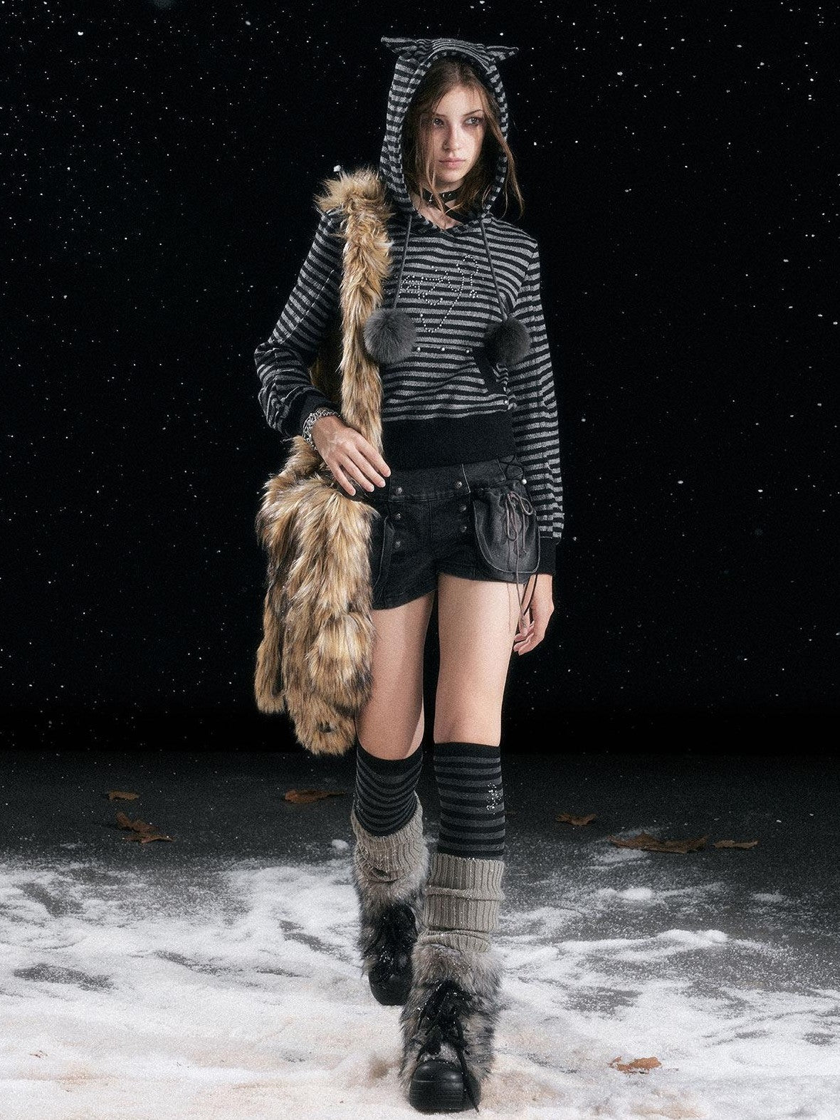 Cest Nous Washed Black Cotton Drawstring Cargo Natural Waist Womens Slight Stretch Shorts