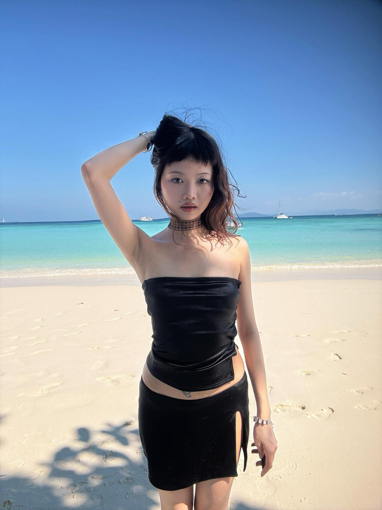 Chipchipshop Black Minimal Strappy Bandeau Tie Unpadded Women&