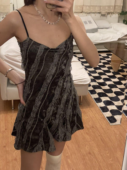 Chipchipshop Charcoal Velvet Lace Spliced Bias Cut Women&