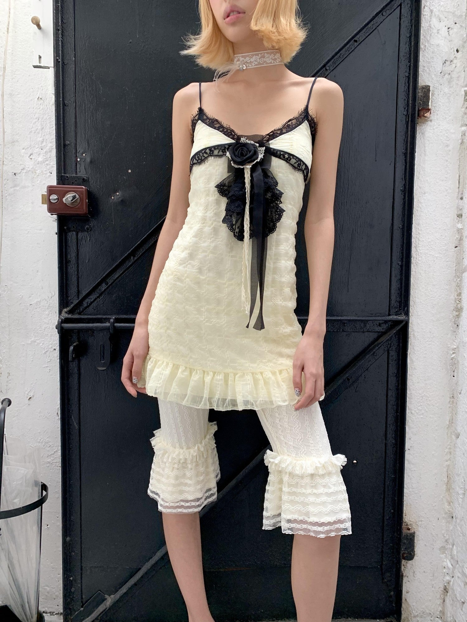 Chipchipshop Cream Lace Vintage Striped Sheer Butt Lifting Women&