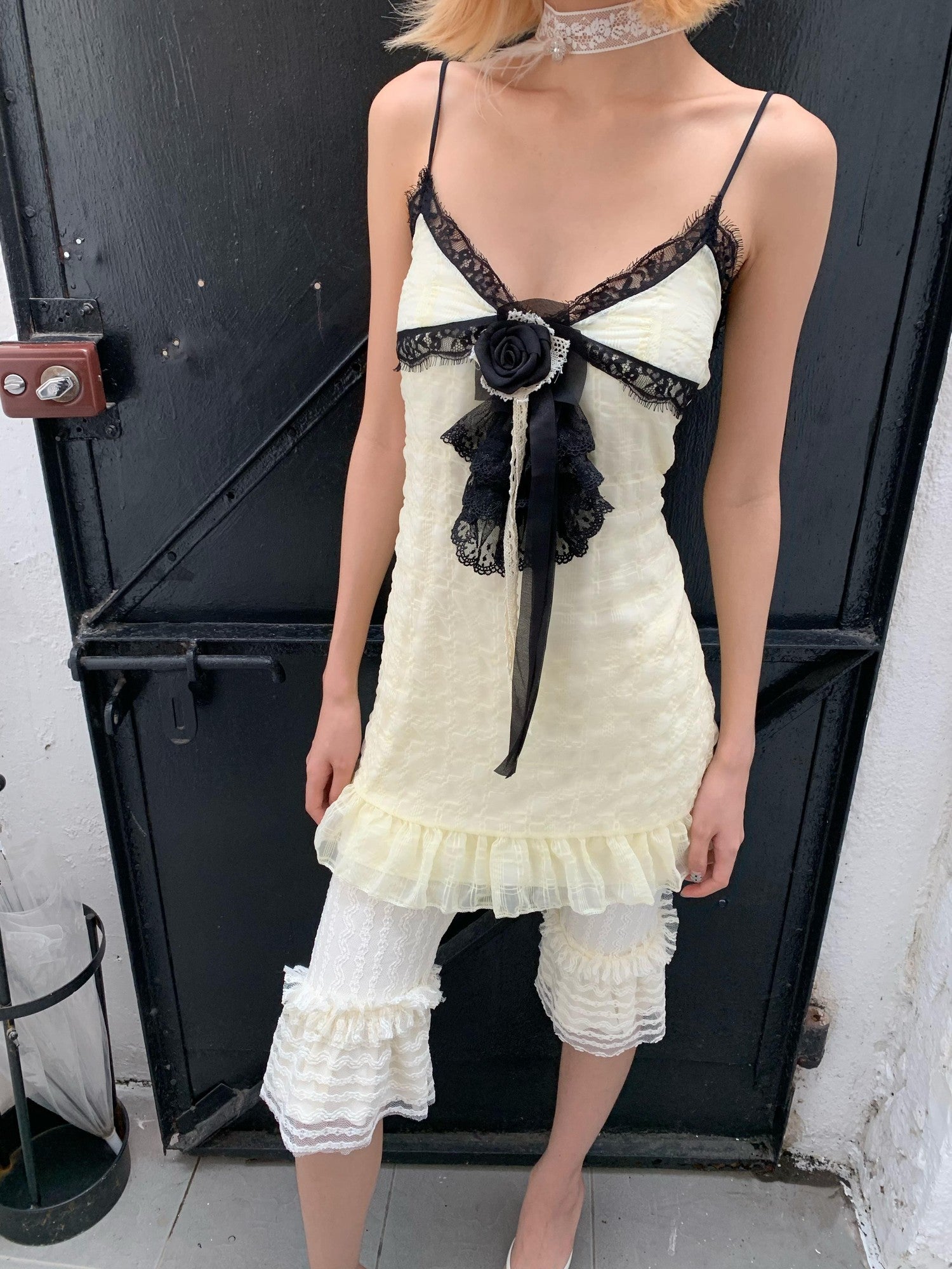 Chipchipshop Cream Lace Vintage Striped Sheer Butt Lifting Women&