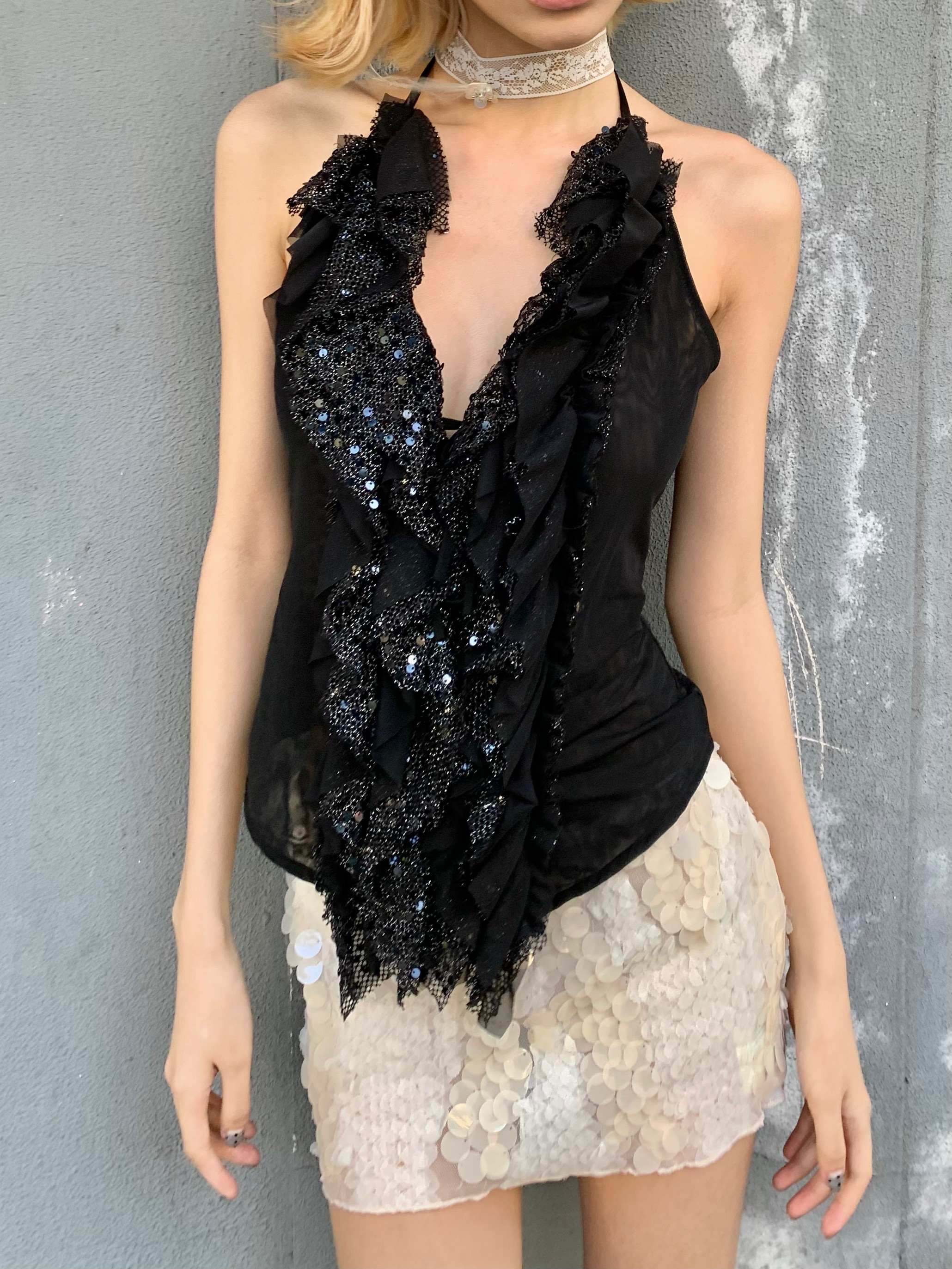 Chipchipshop_Dark_Sparkling_Sequin_Ruffle_Slim_Fit_Women&