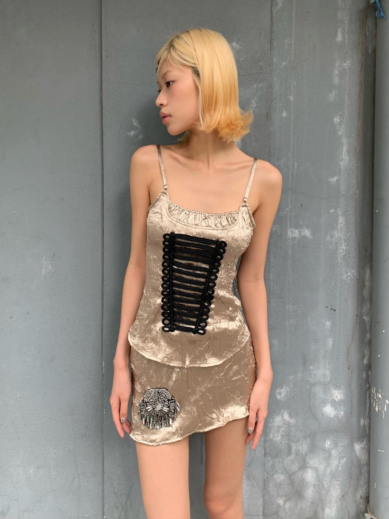 Chipchipshop Gold Pleated Napoleon Backless Women&