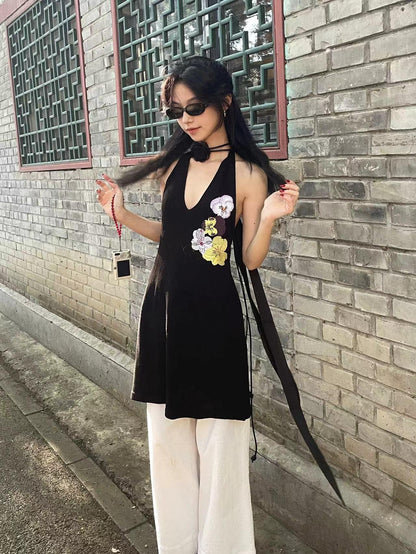 Chipchipshop Iris Embroidered Adjustable Straps Women&