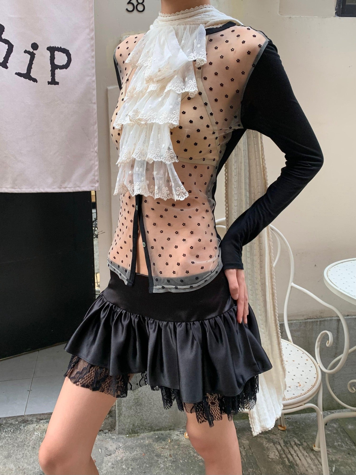 Chipchipshop Ivory Vintage Court Lace Trim Collar Women&
