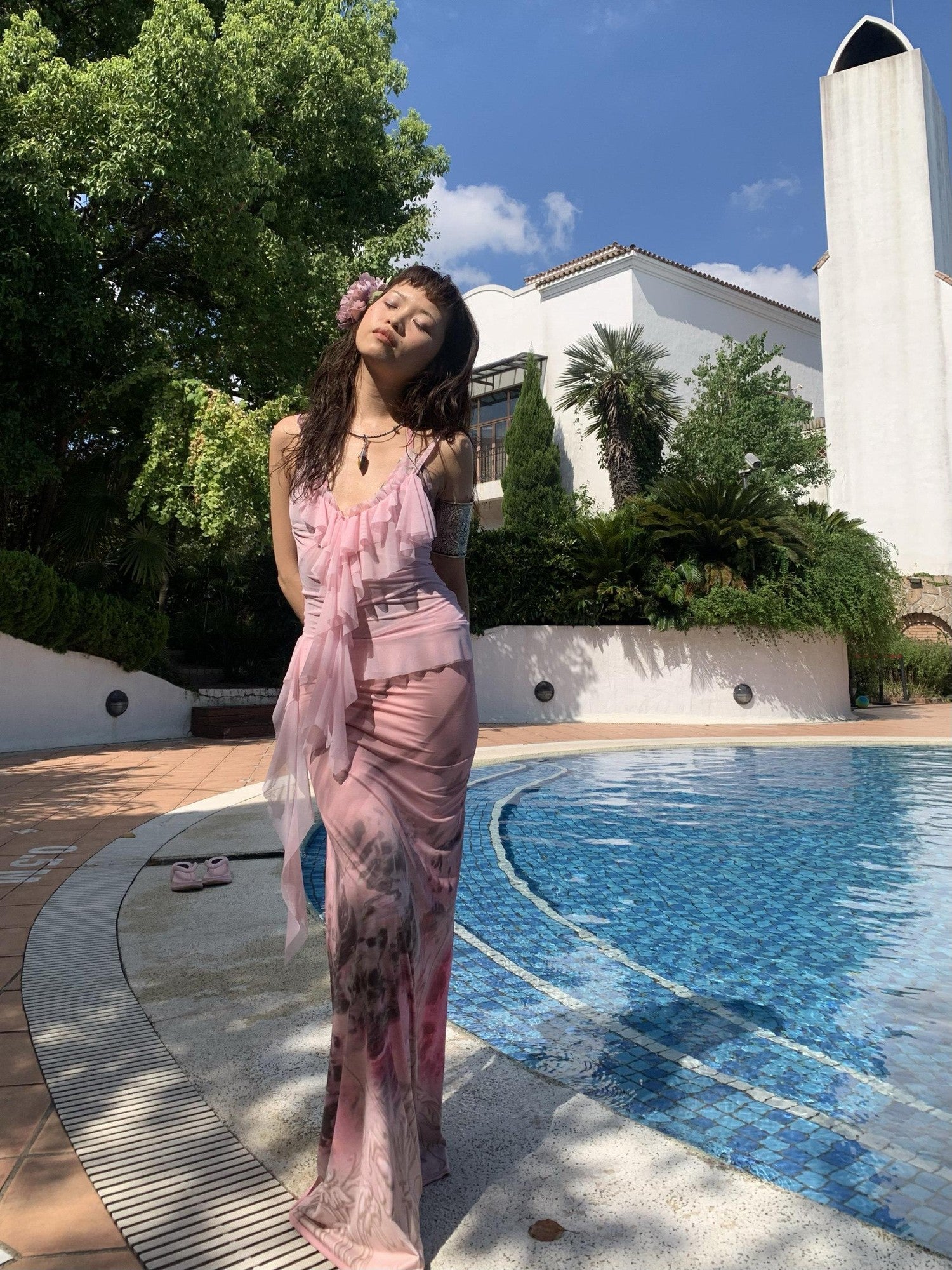 Chipchipshop Light Pink Sheer Flowy Oversized Ruffle Women&