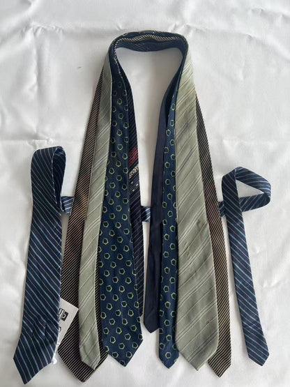 Chipchipshop_Original_Vintage_Tie_Detail_V-neck_Unique_Print_One_Of_A_Kind_Women&