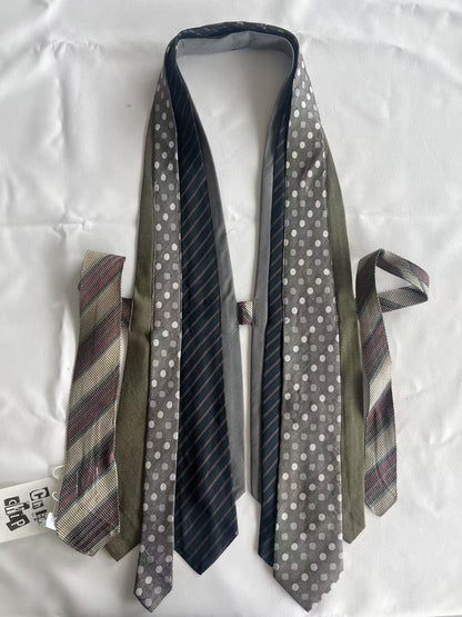 Chipchipshop_Original_Vintage_Tie_Detail_V-neck_Unique_Print_One_Of_A_Kind_Women&