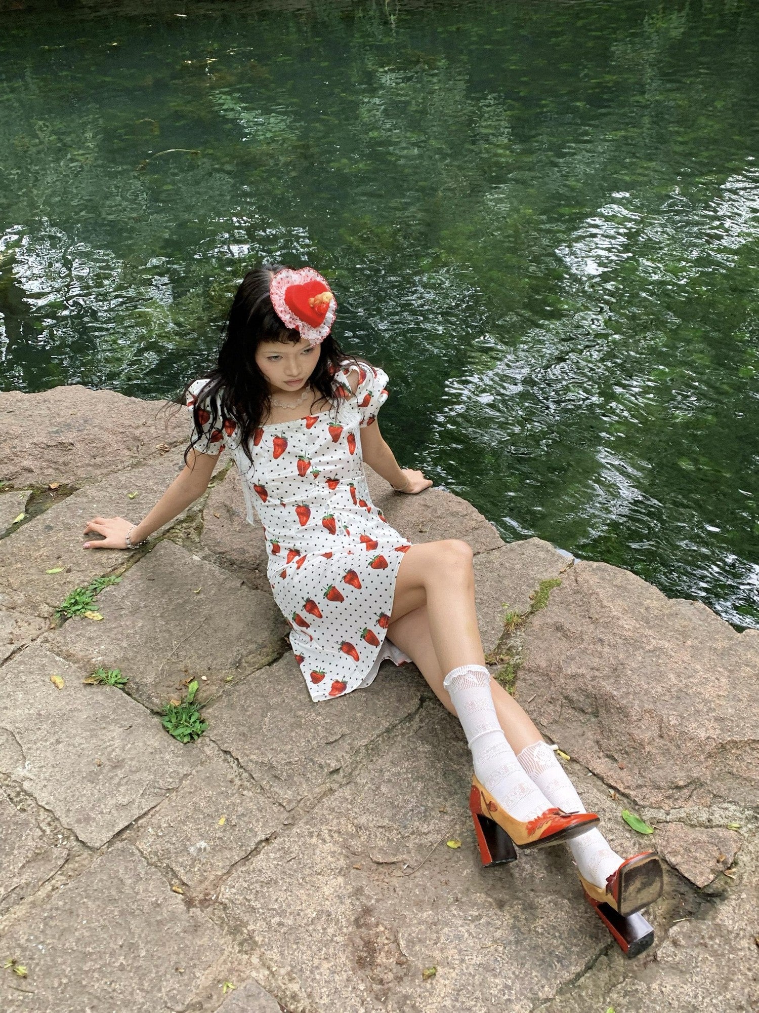 Chipchipshop Strawberry Polka Dot Bubble Sleeve Women&