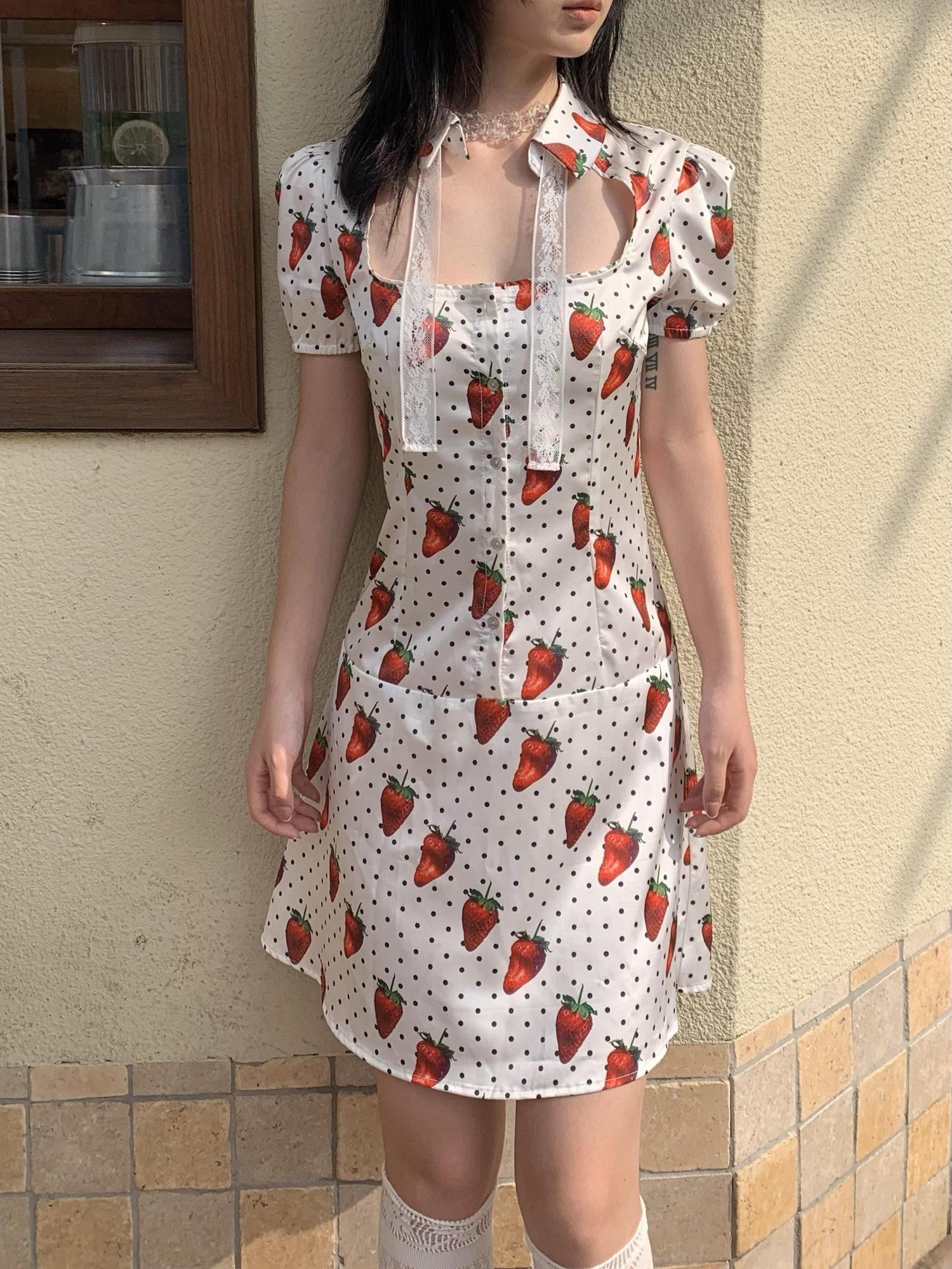 Chipchipshop Strawberry Polka Dot Bubble Sleeve Women&