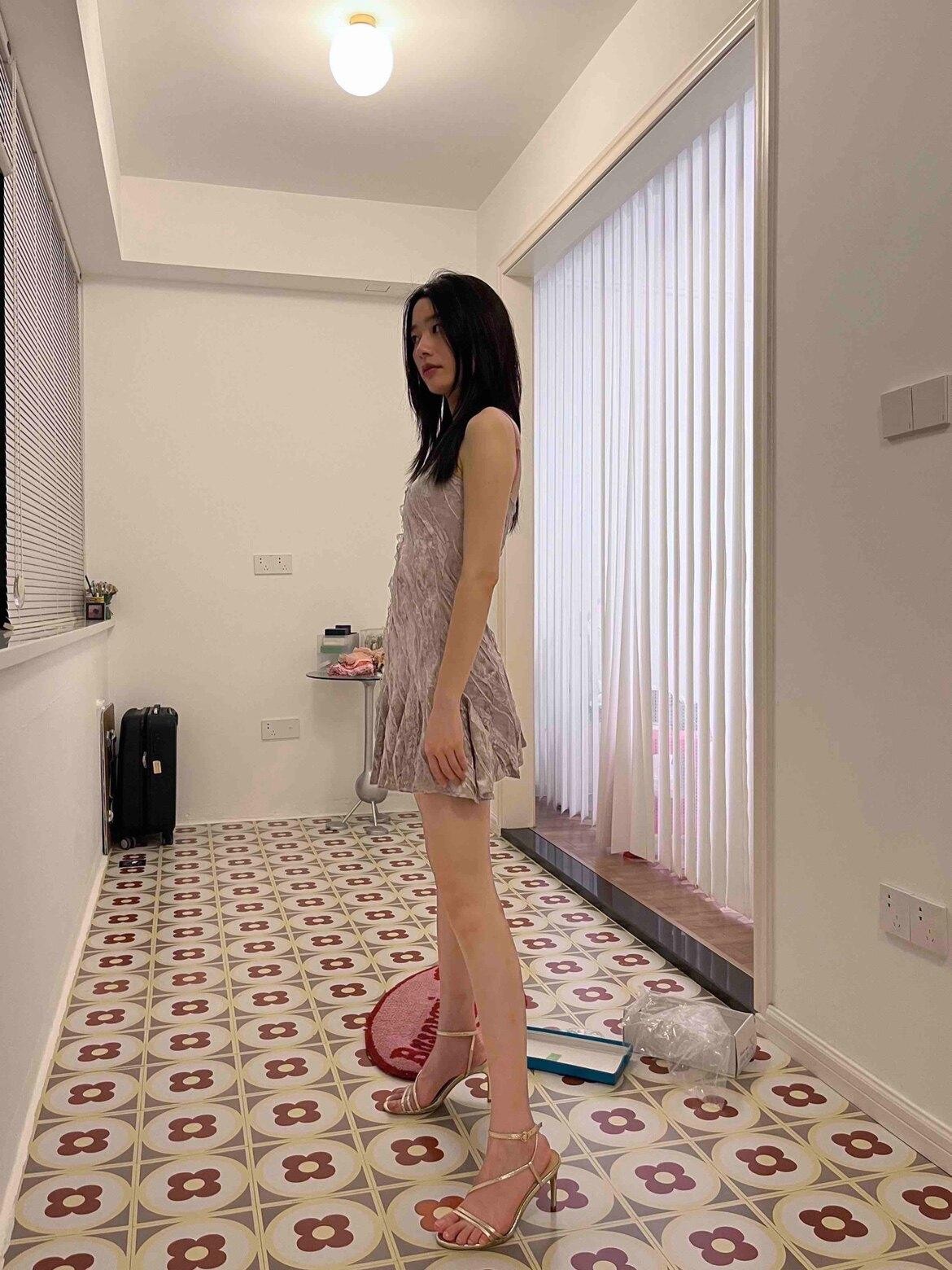 Chipchipshop Velvet Spliced Lace Bias Cut Spaghetti Strap Women&