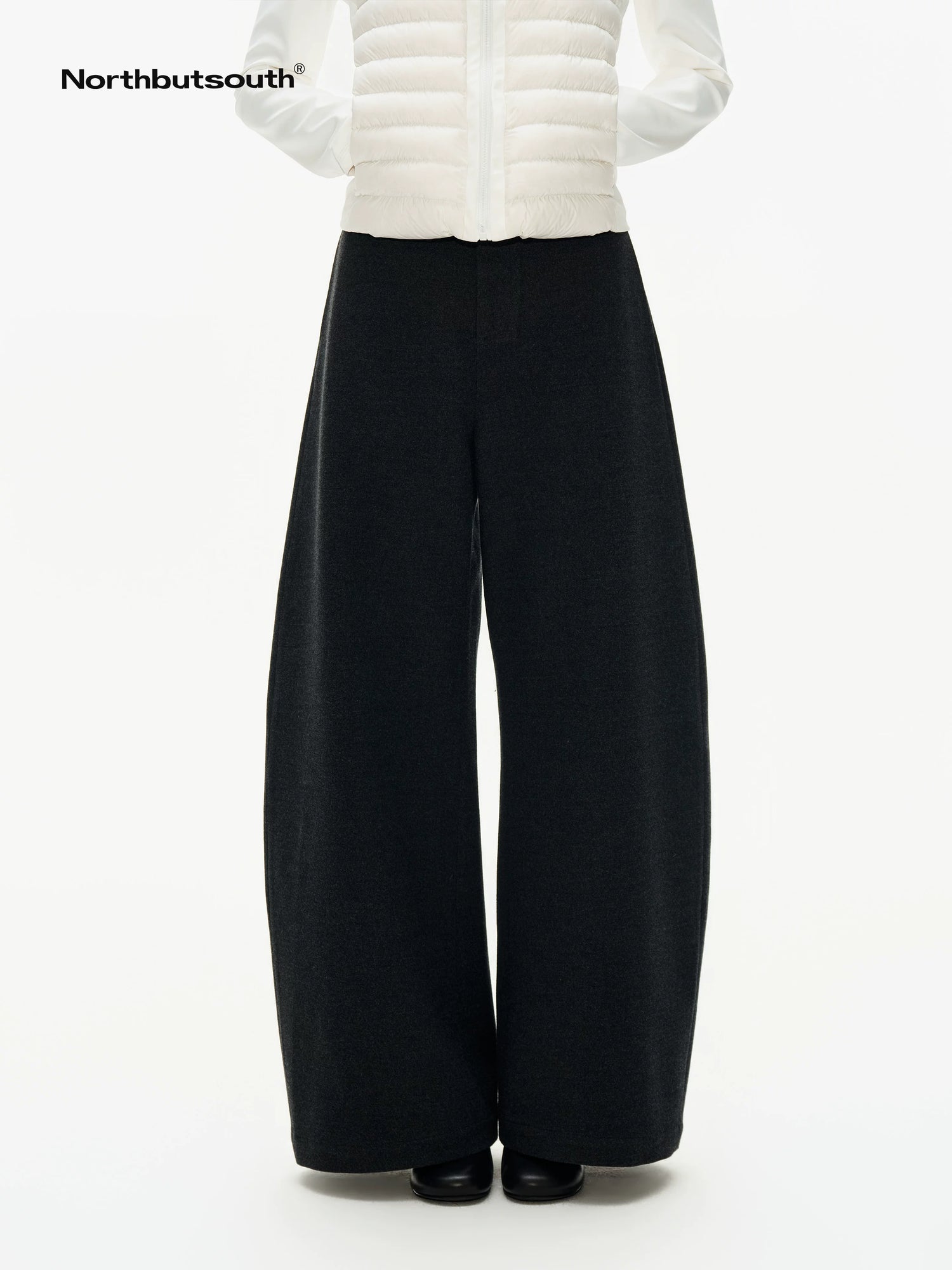 Classic Black Grey Pleatless Curved Cut Low Rise Women&