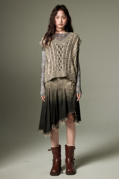 DIDDI MODA Classic Cable Knit V Neck Sweater Vest