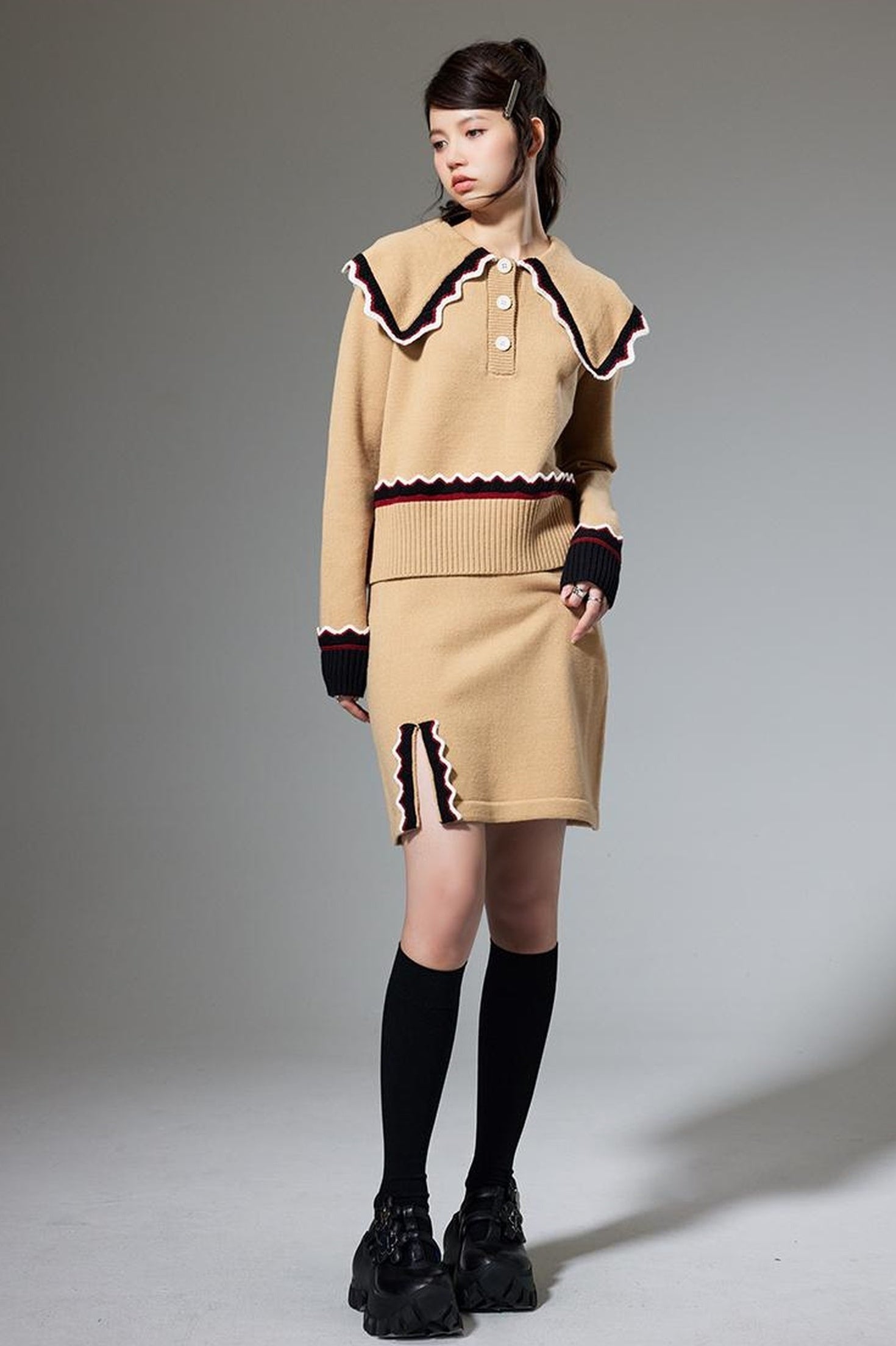 DIDDI MODA Classic Color Block Lace Collar Knit Set