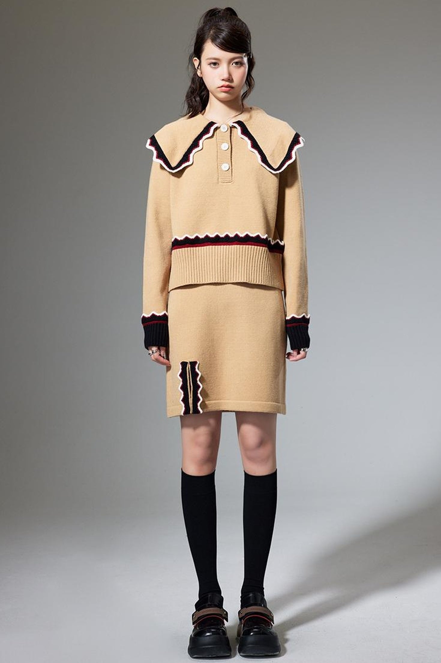 DIDDI MODA Classic Color Block Lace Collar Knit Set