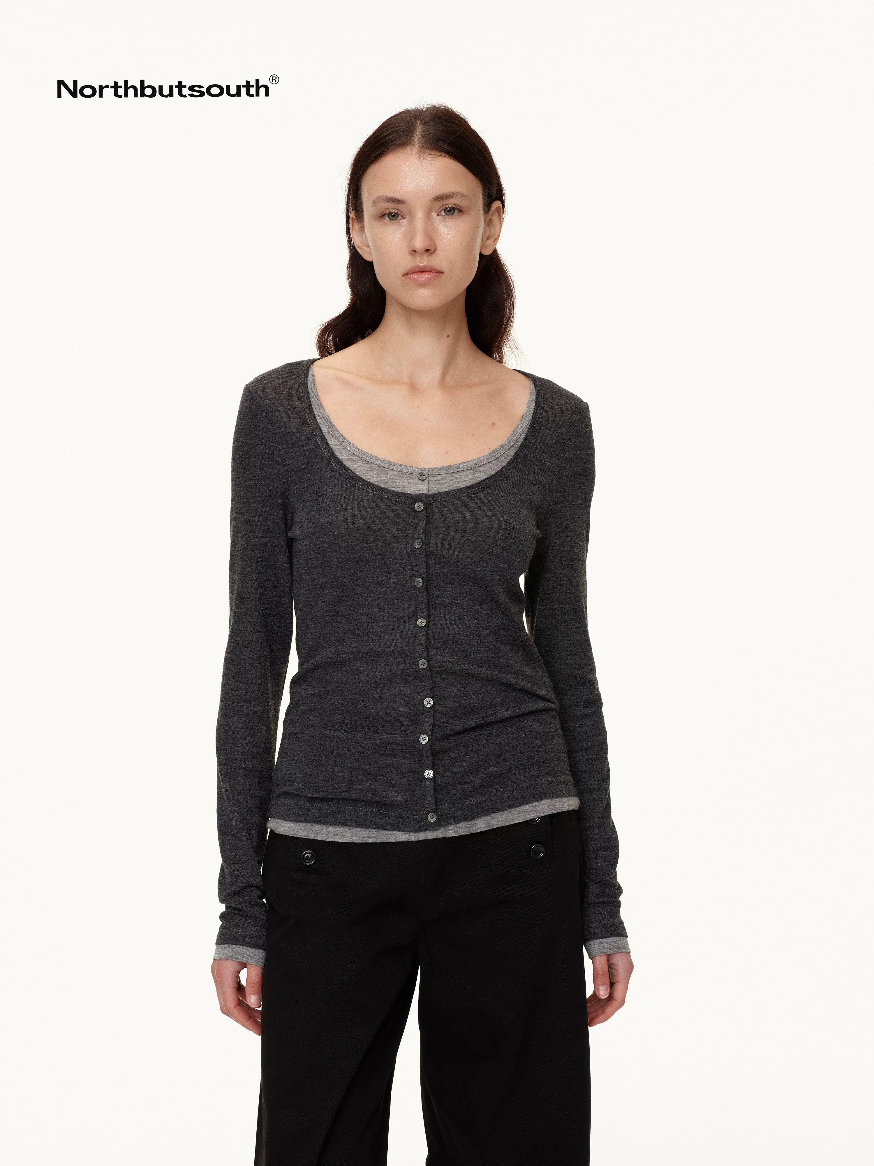 Colorblock Faux Layered U Neck Women&