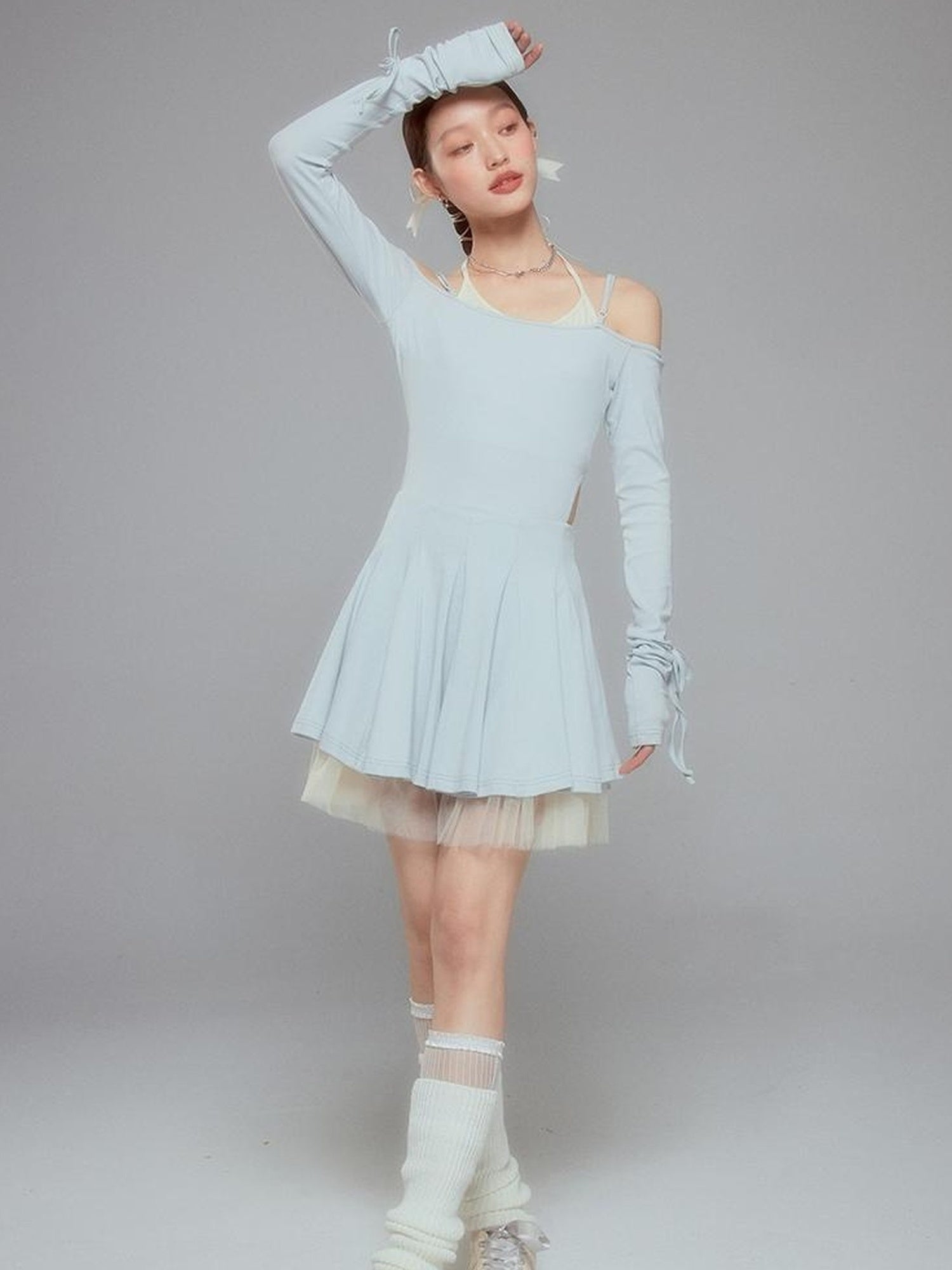 DIDDI MODA Colorblock Halter Ballet Dress With Lace Up Cutout Detail