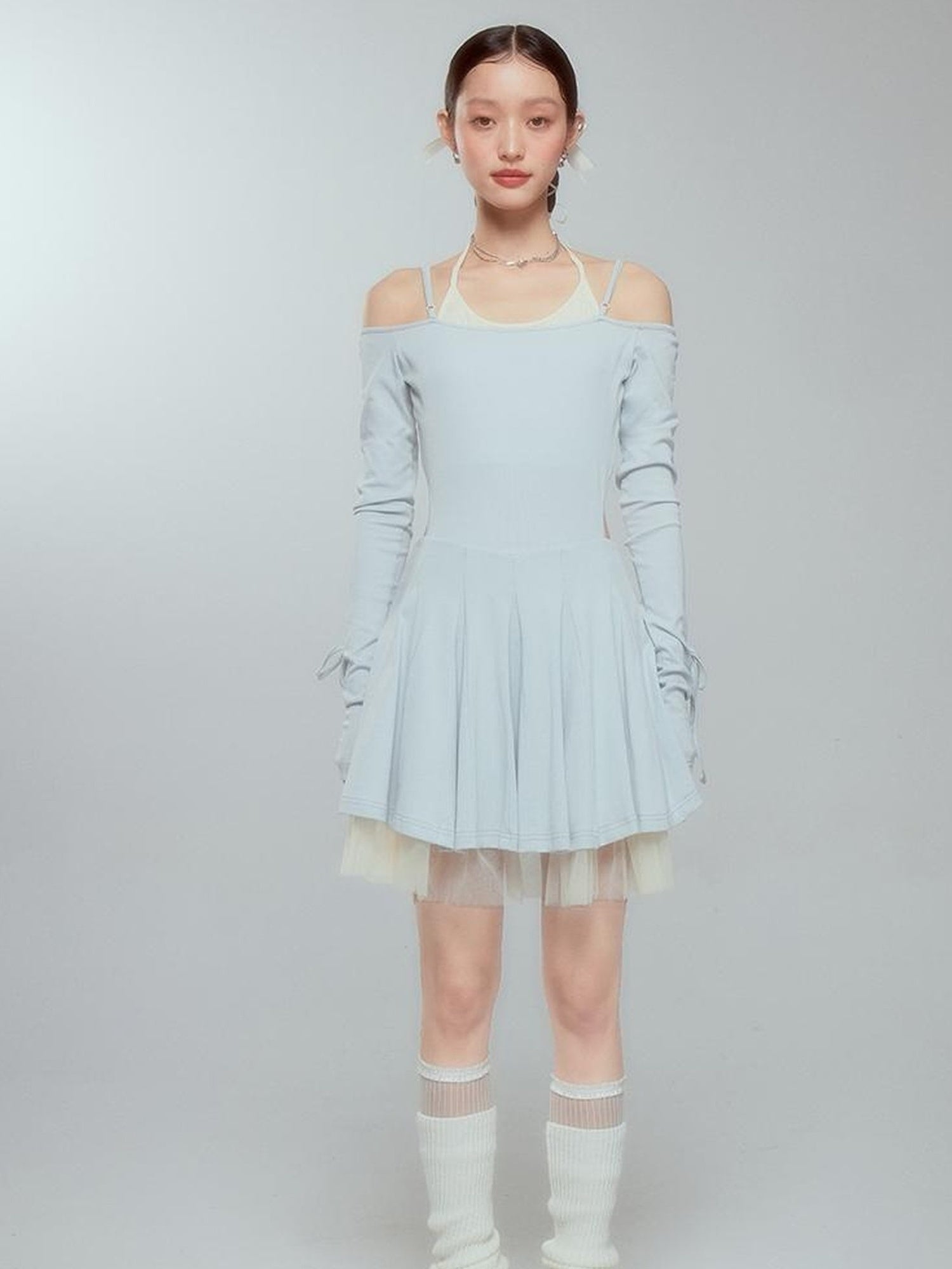 DIDDI MODA Colorblock Halter Ballet Dress With Lace Up Cutout Detail