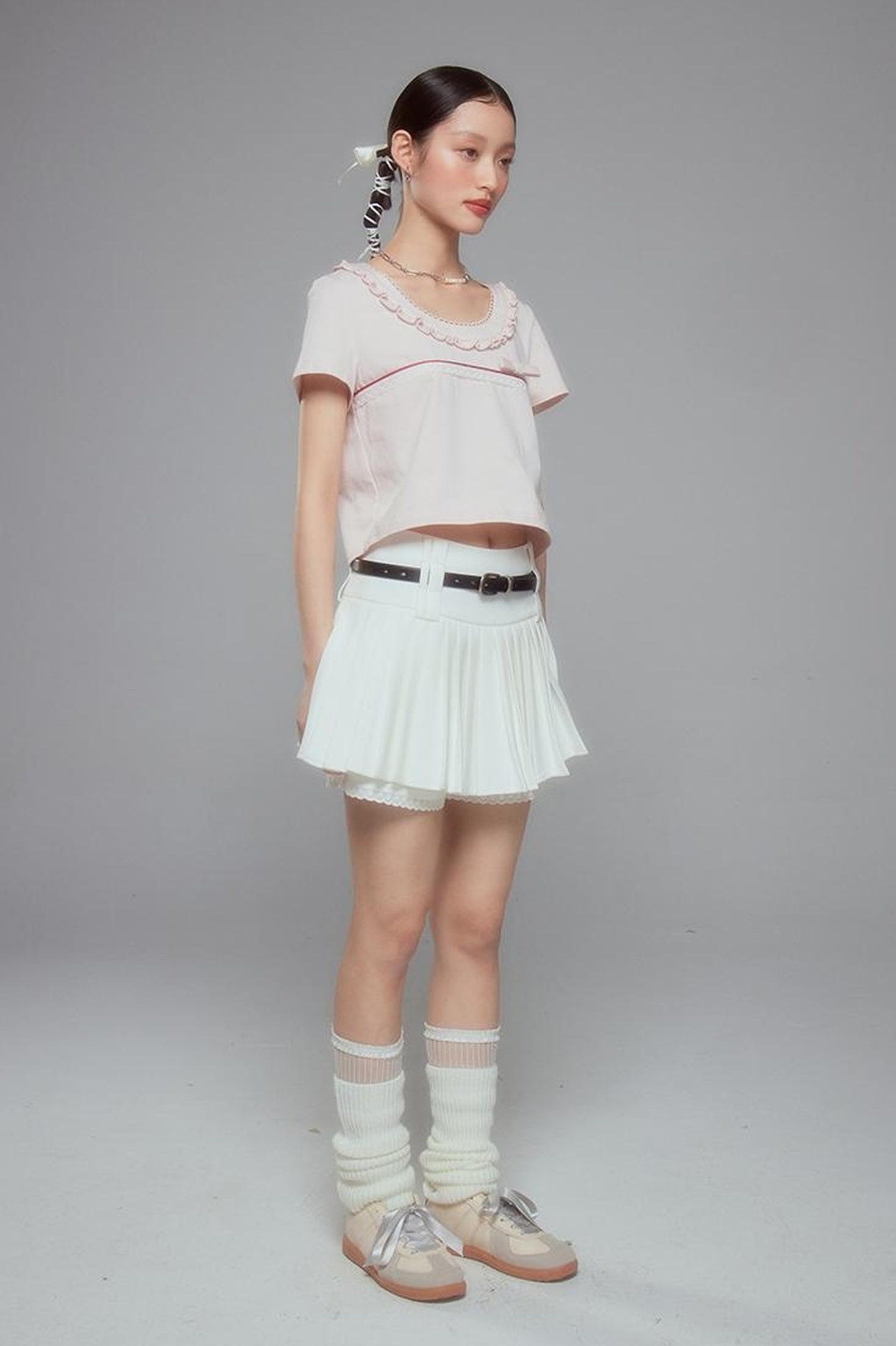 DIDDI MODA Colorblock Lace Collar Knit Crop Tee